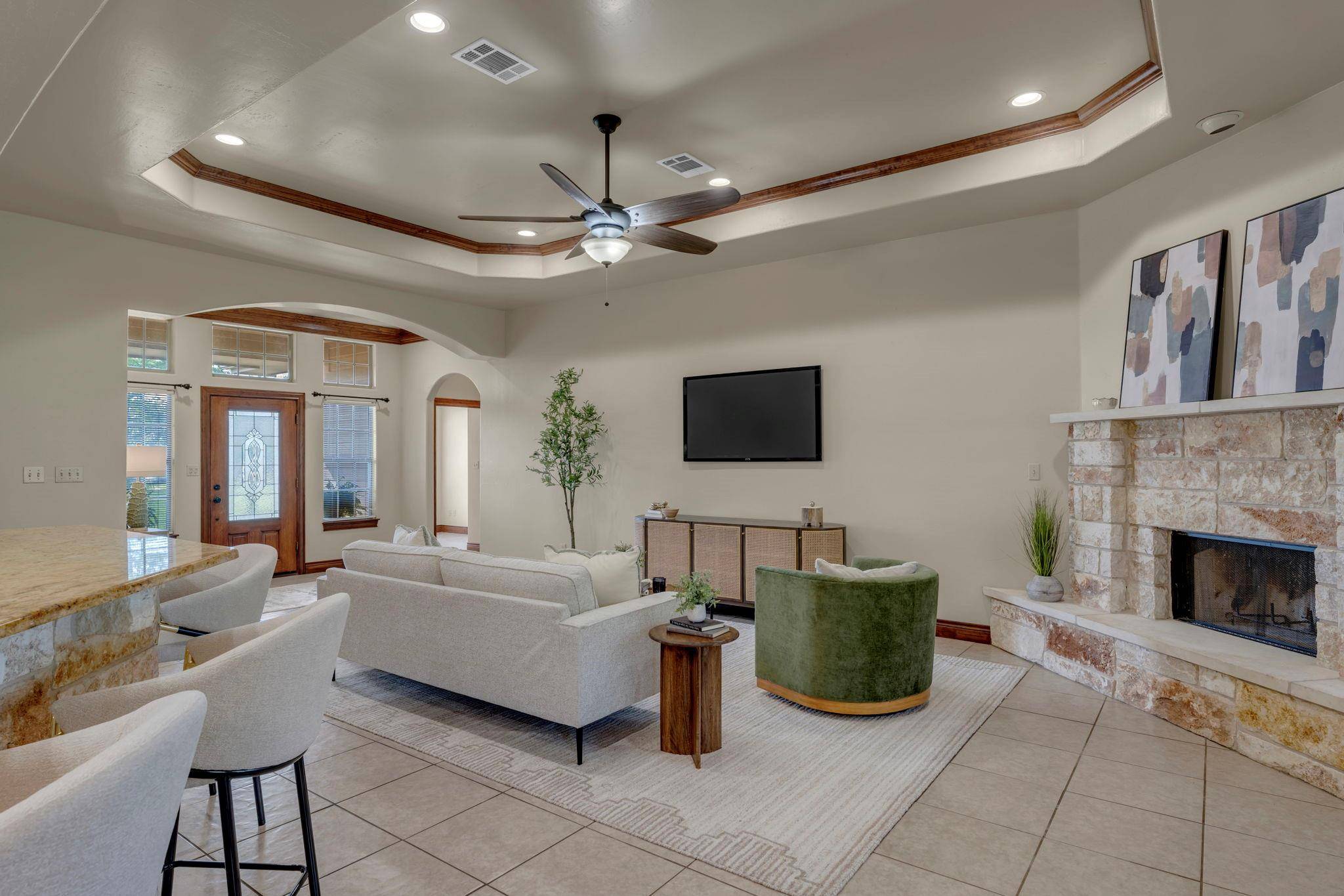 120 Zurita TRL, Marble Falls, TX 78654