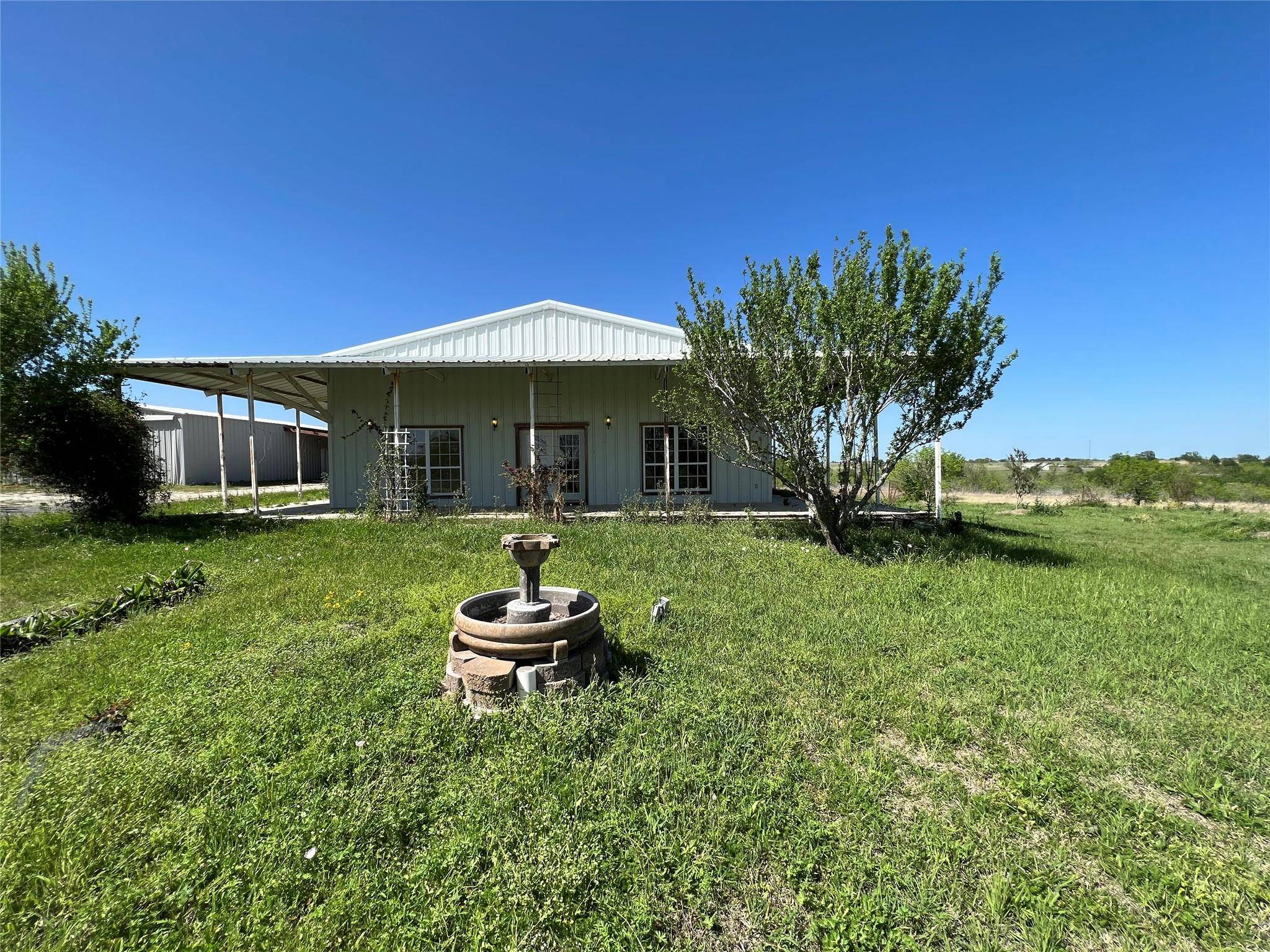 333 County Road 497, Taylor, TX 76574