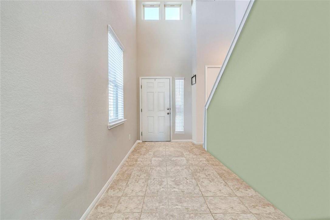 162 Eagle Brook LN, Buda, TX 78610