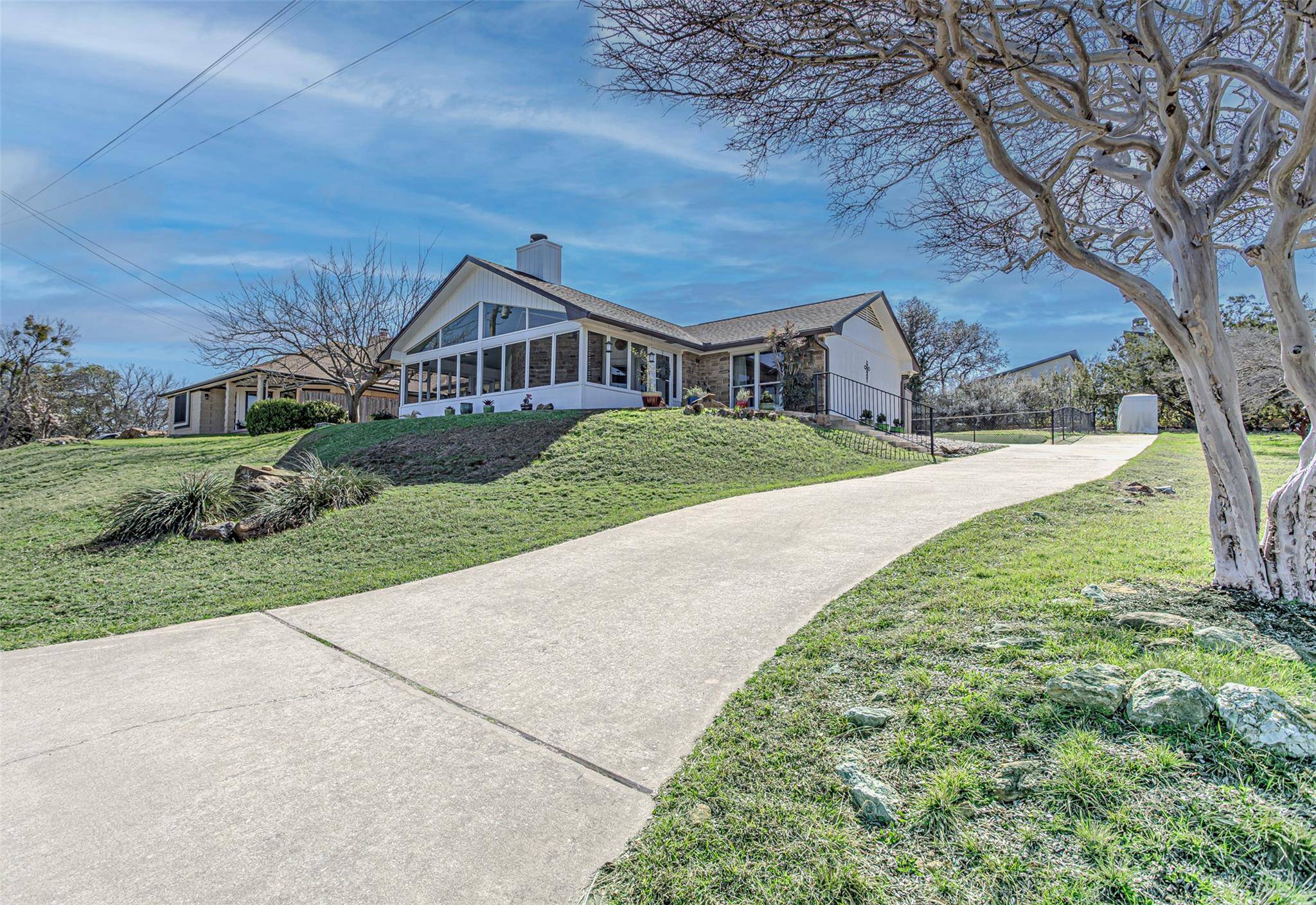 507 Mountain DR, Horseshoe Bay, TX 78657