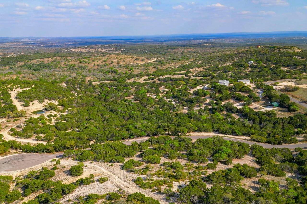 218 Saddle Wood TRL, Comfort, TX 78013