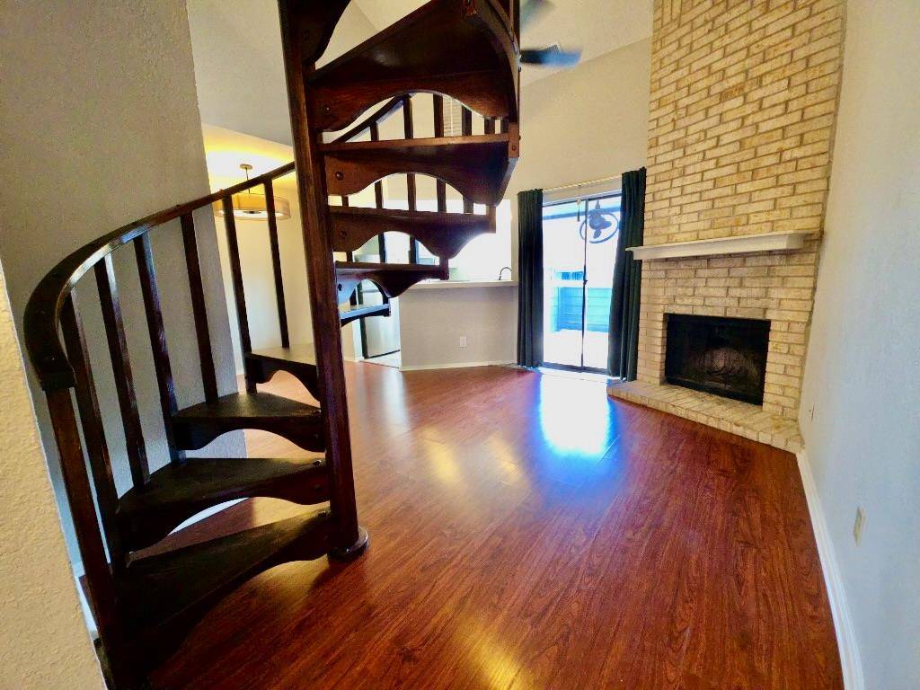 2500 Burleson RD #521, Austin, TX 78741