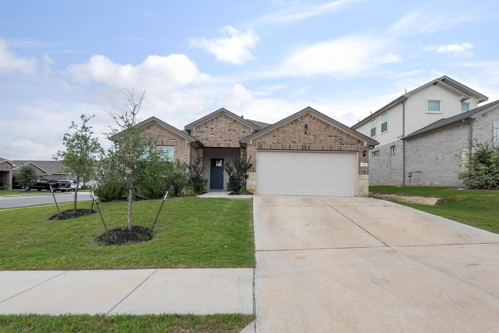 205 Bethpage DR, San Marcos, TX 78666