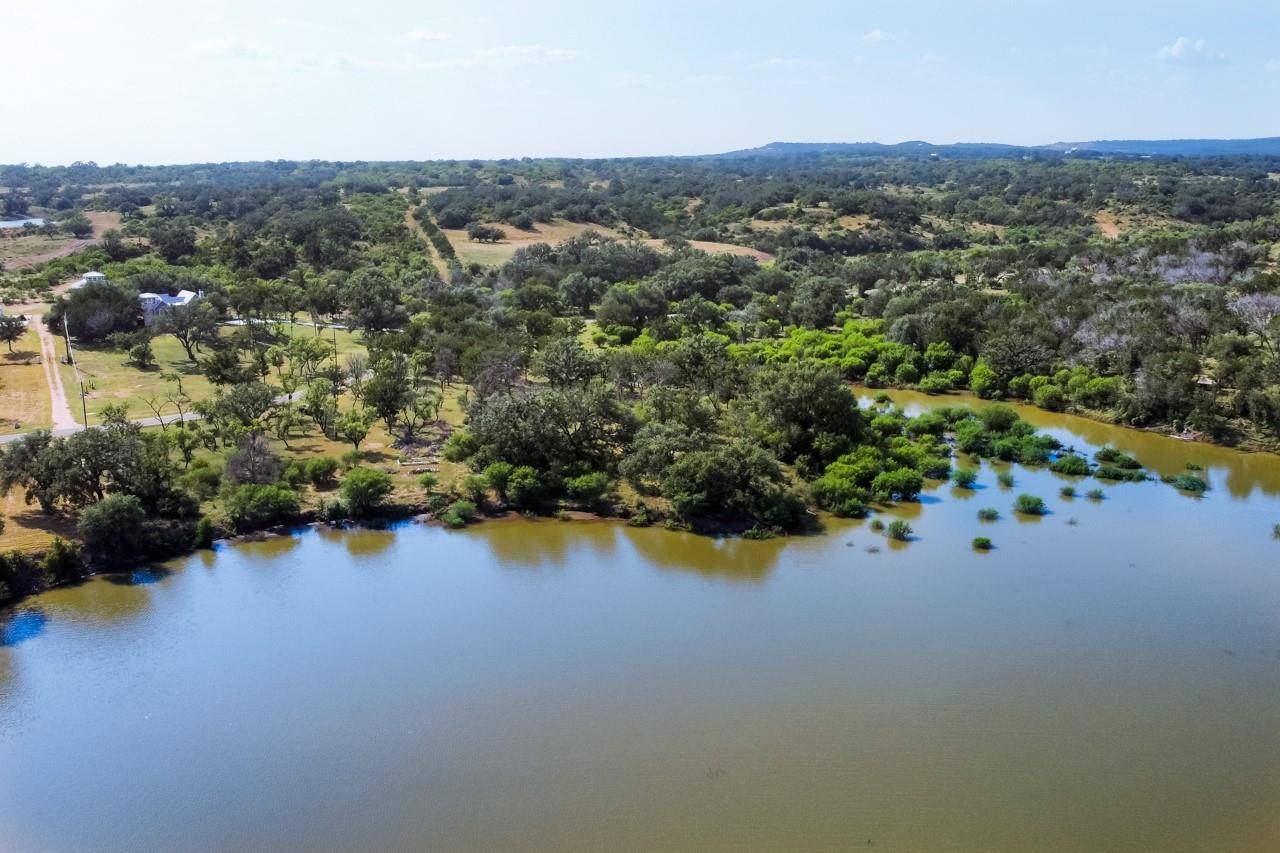 348 Chimney Cove DR, Marble Falls, TX 78654
