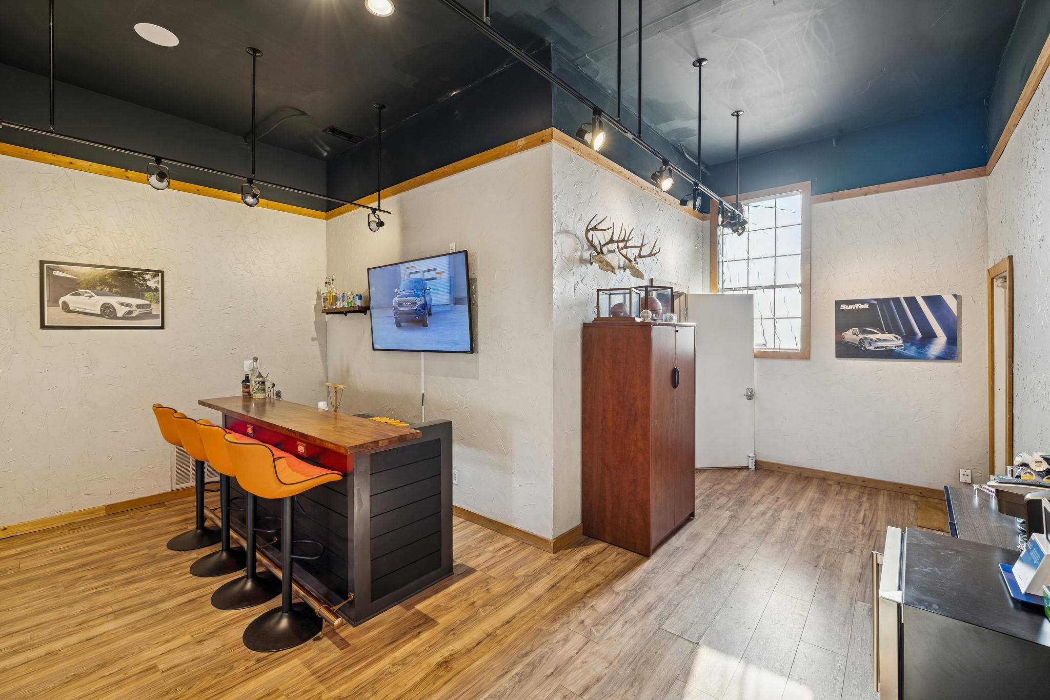 3217 Ranch Road 620 RD N, Austin, TX 78734