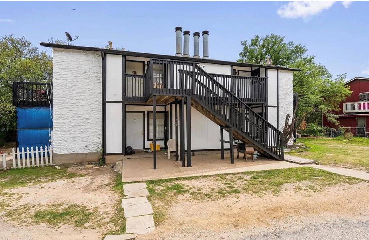 302 Hedgewood DR, Georgetown, TX 78628