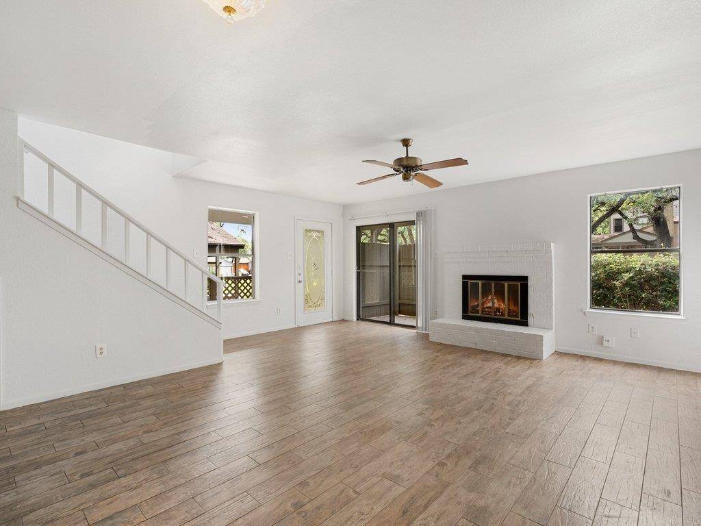 7825 Beauregard CIR #4, Austin, TX 78745