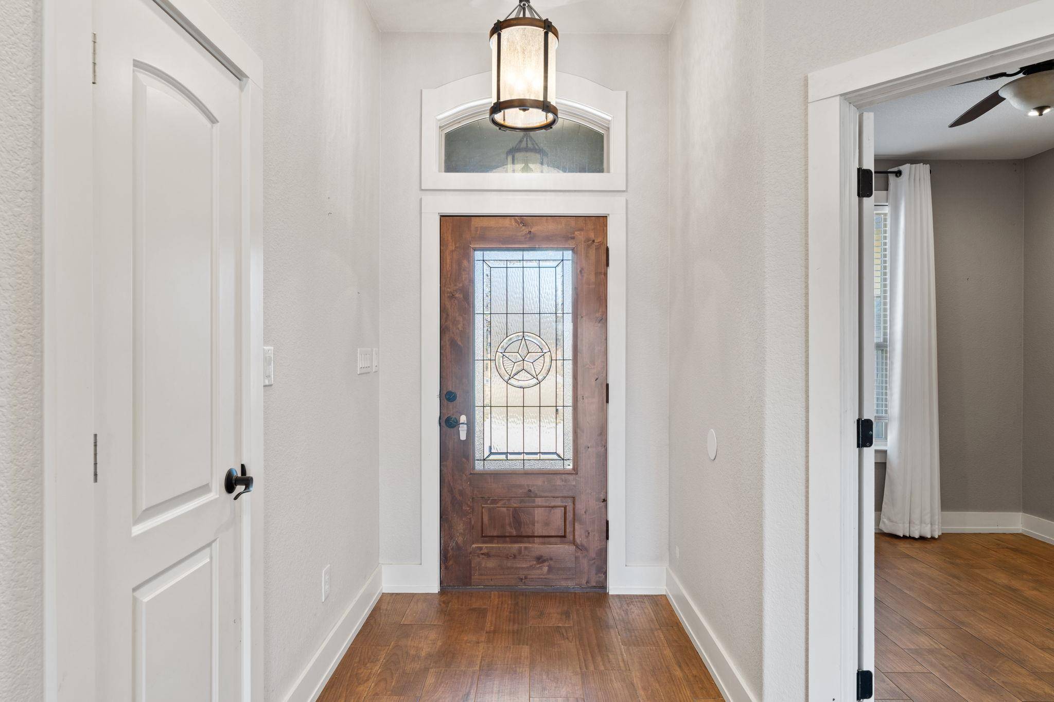 110 Chaumont ST, Kingsland, TX 78639