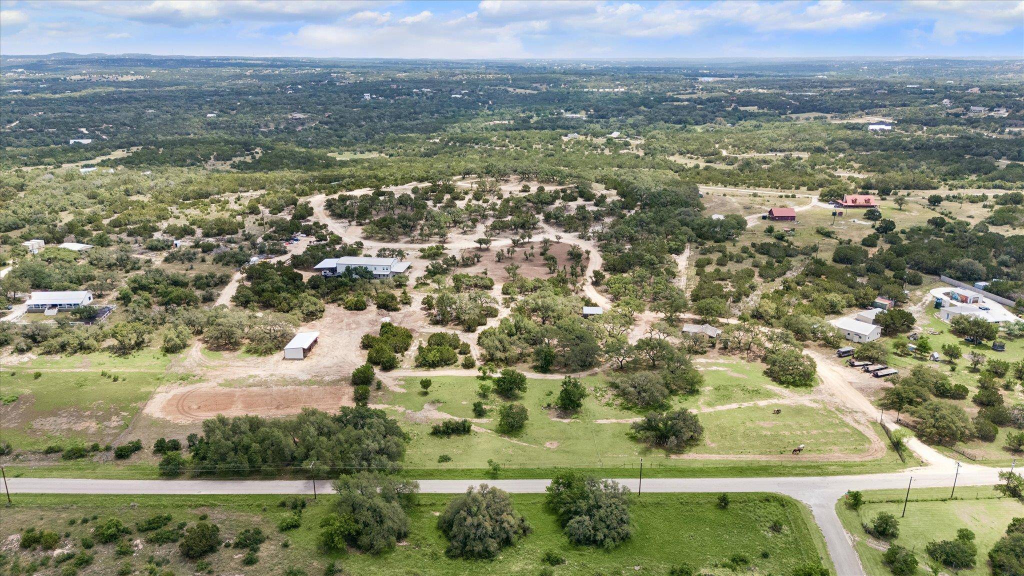 6411 W Fitzhugh RD, Dripping Springs, TX 78620