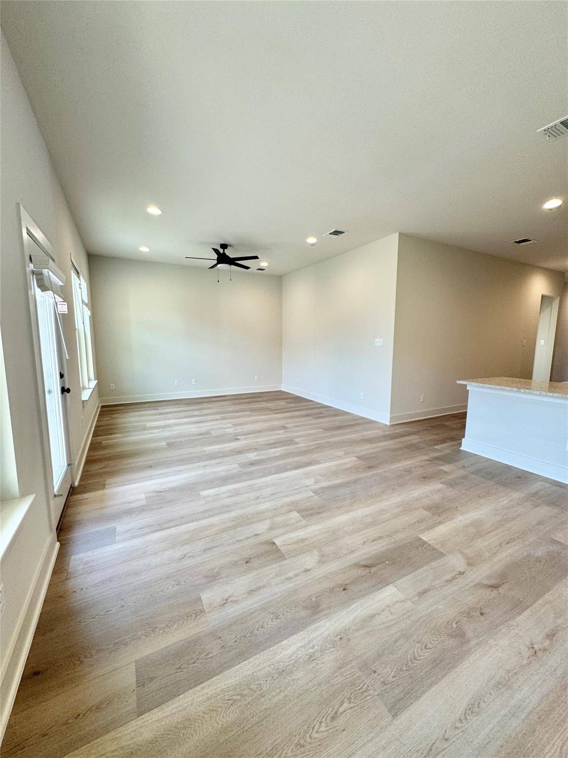 105 Zayd CT #A, Jarrell, TX 76537
