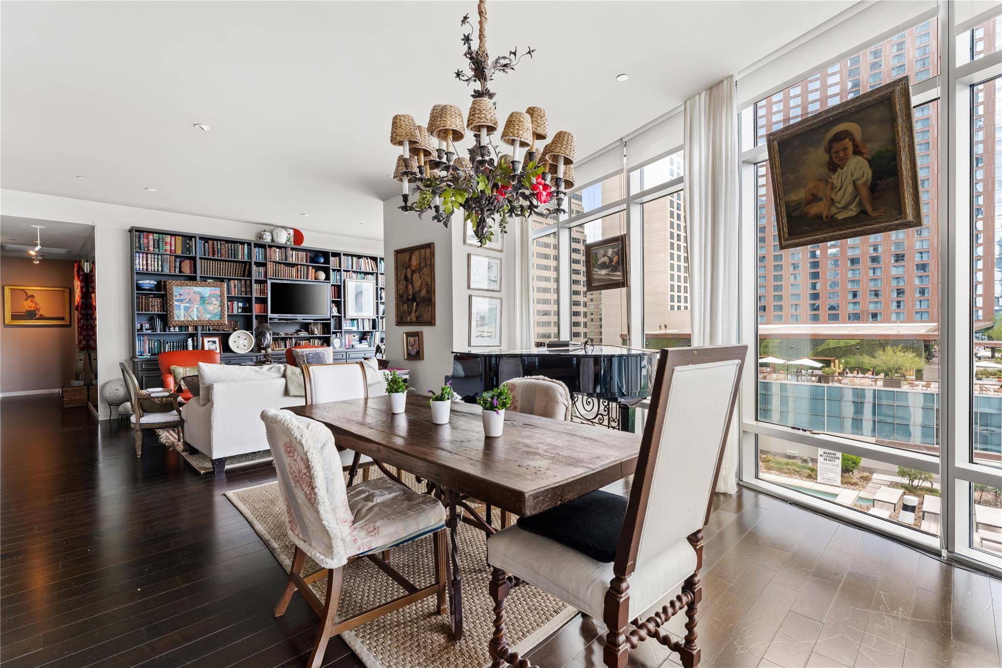 200 Congress Ave #11F, Austin, TX 78701