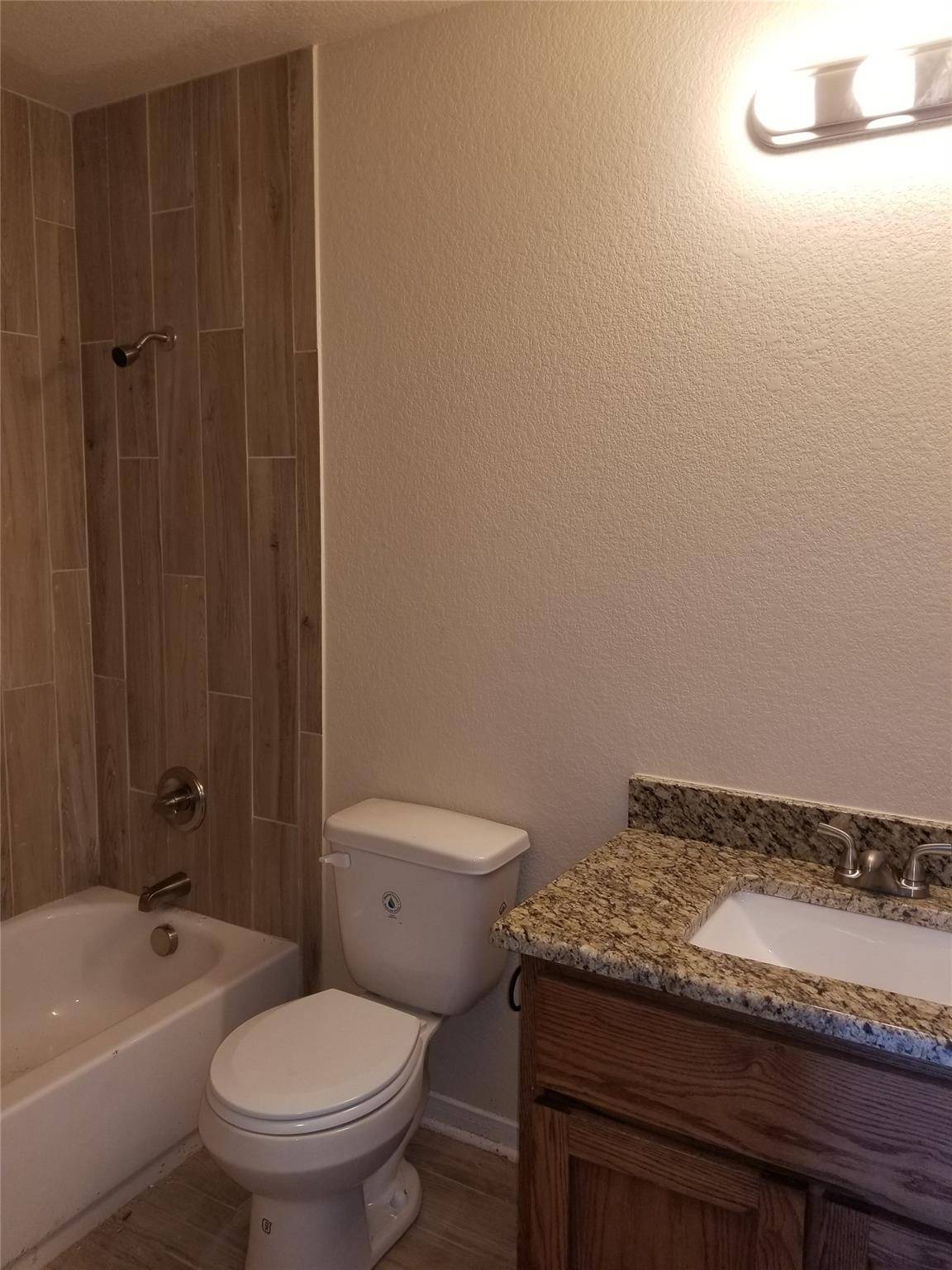 92 Sandstone DR #B, Jarrell, TX 76537