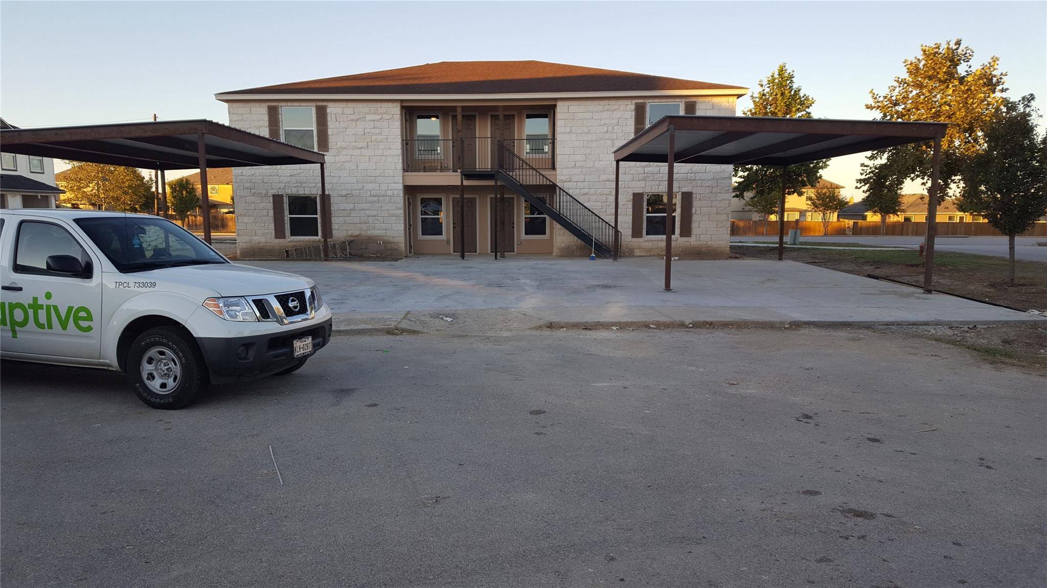 92 Sandstone DR #B, Jarrell, TX 76537