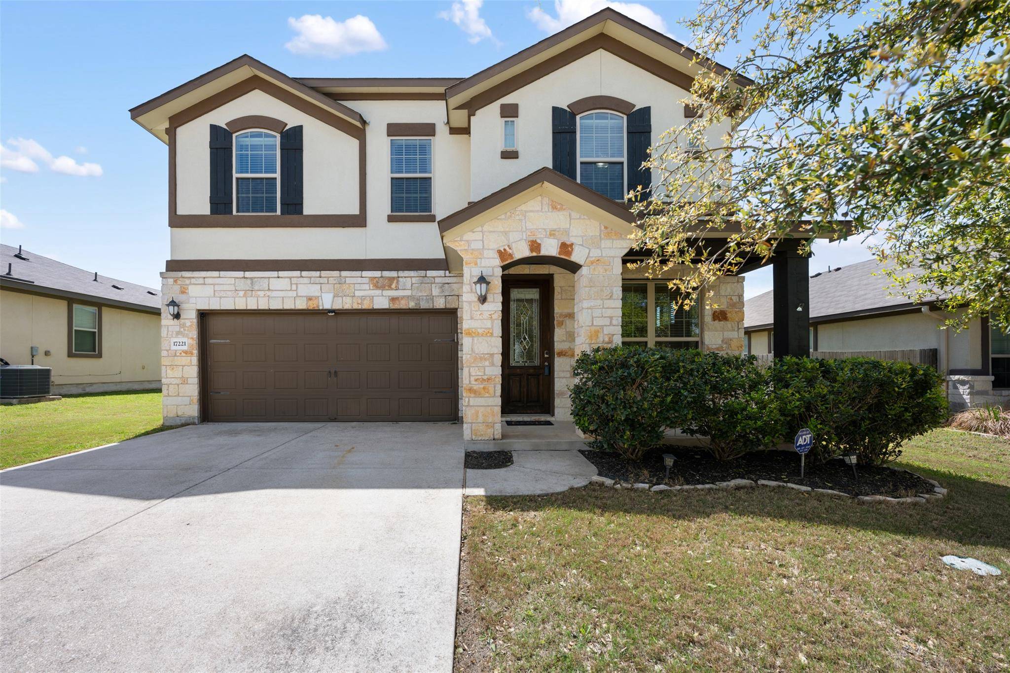 17221 Brittle LN, Pflugerville, TX 78660