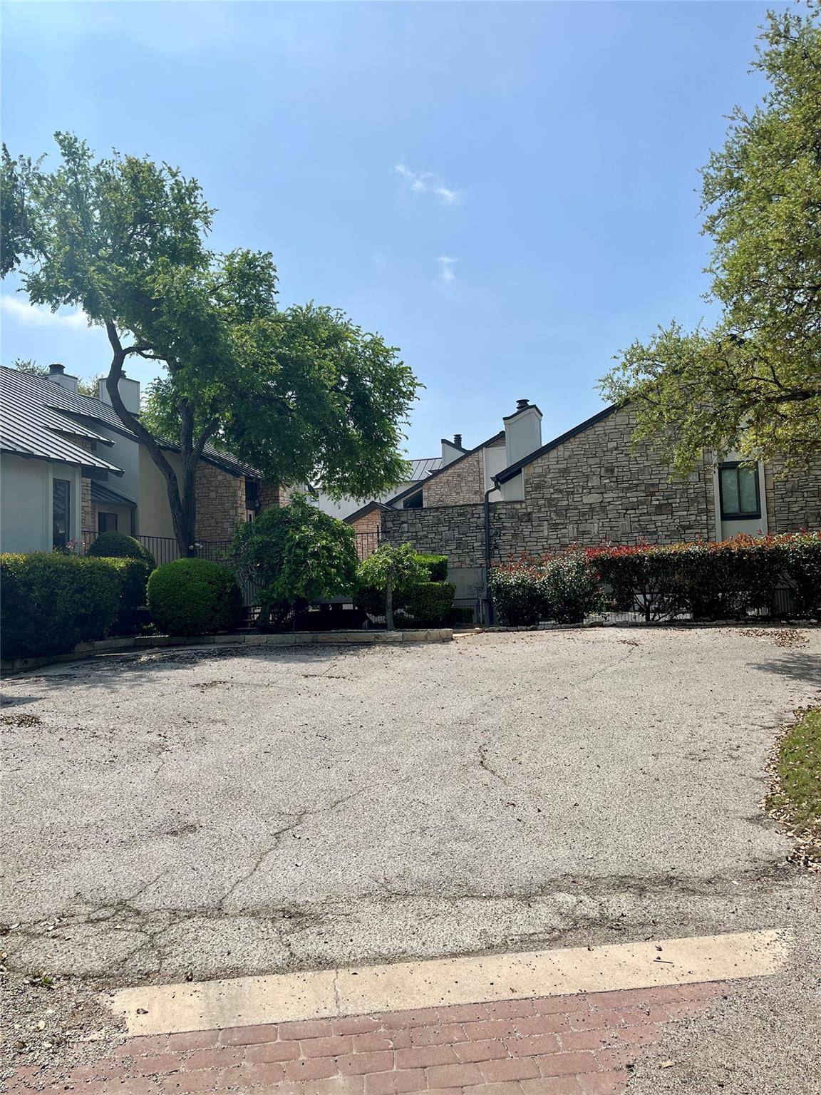 103 Island DR #8, Horseshoe Bay, TX 78657
