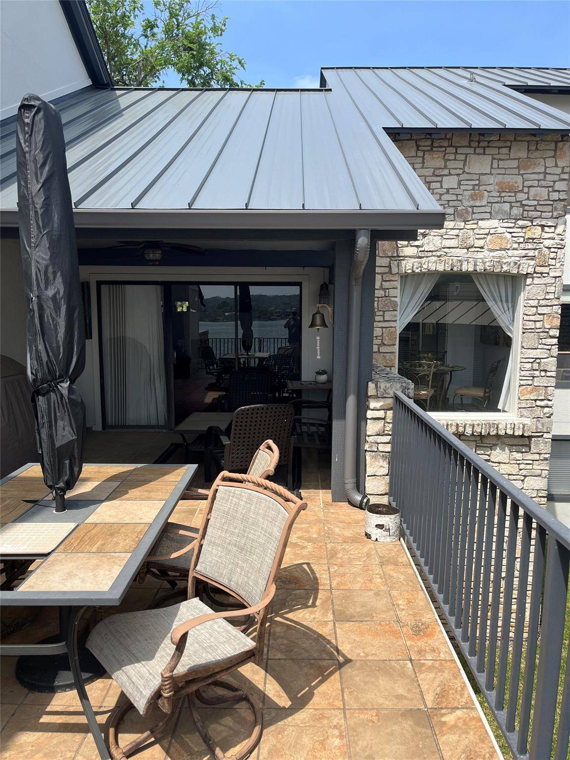 103 Island DR #8, Horseshoe Bay, TX 78657