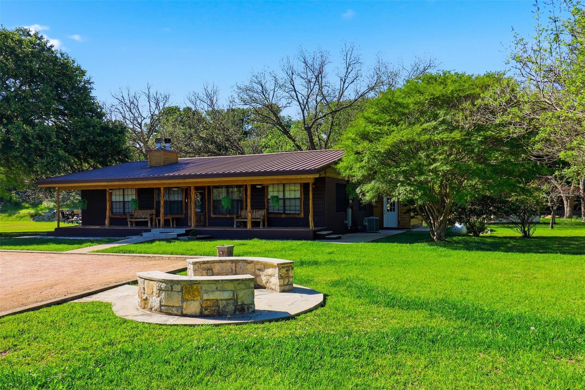 1204 S Gabriel DR, Leander, TX 78641