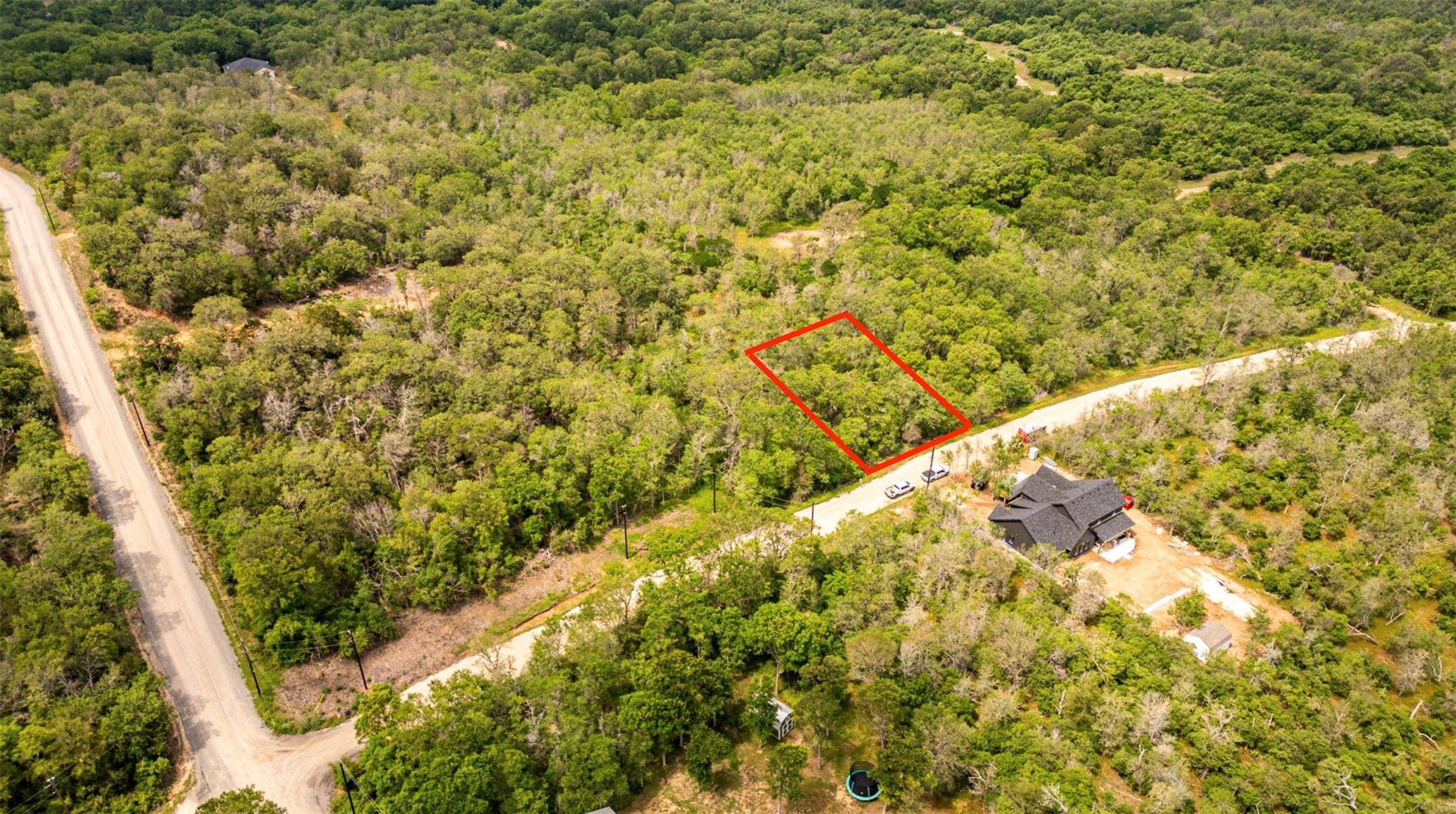 281 Nene LN, Bastrop, TX 78602
