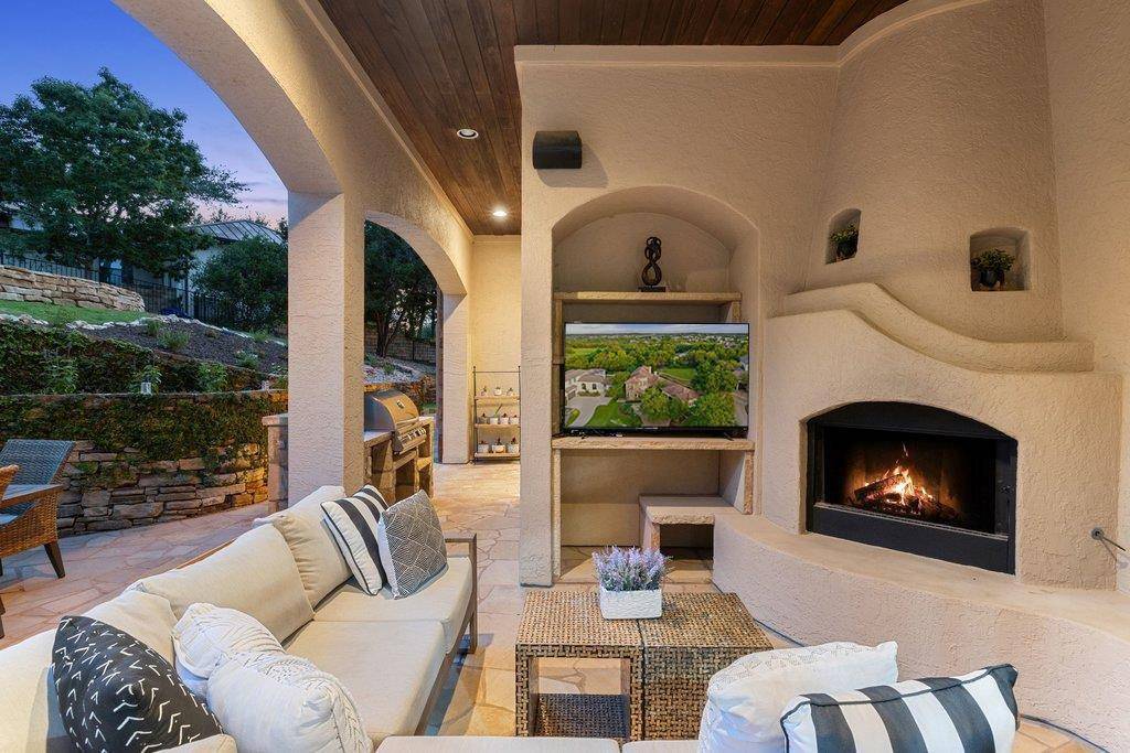 4801 PECAN CHASE, Austin, TX 78738