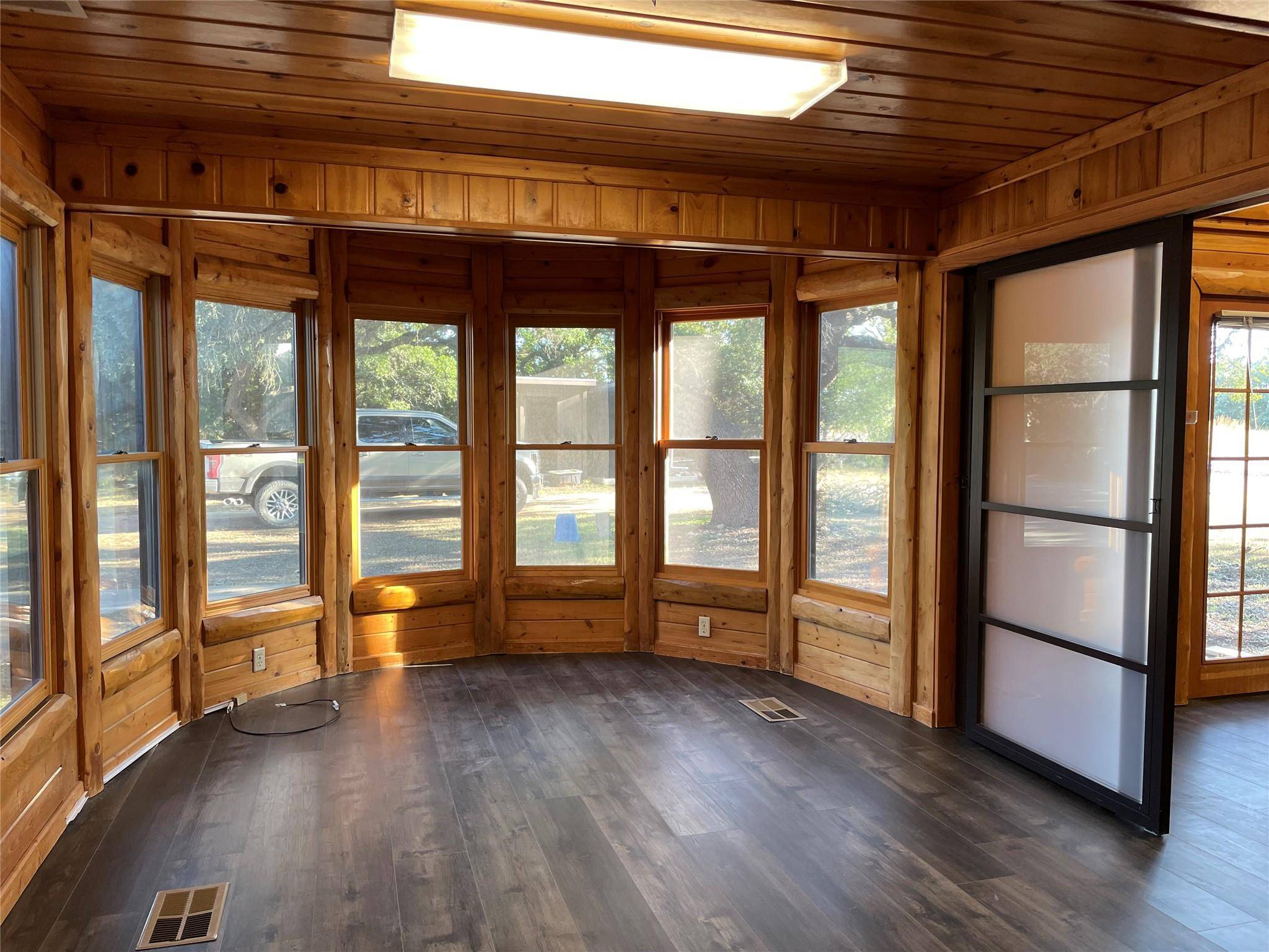 4225 E Highway 290, Dripping Springs, TX 78620