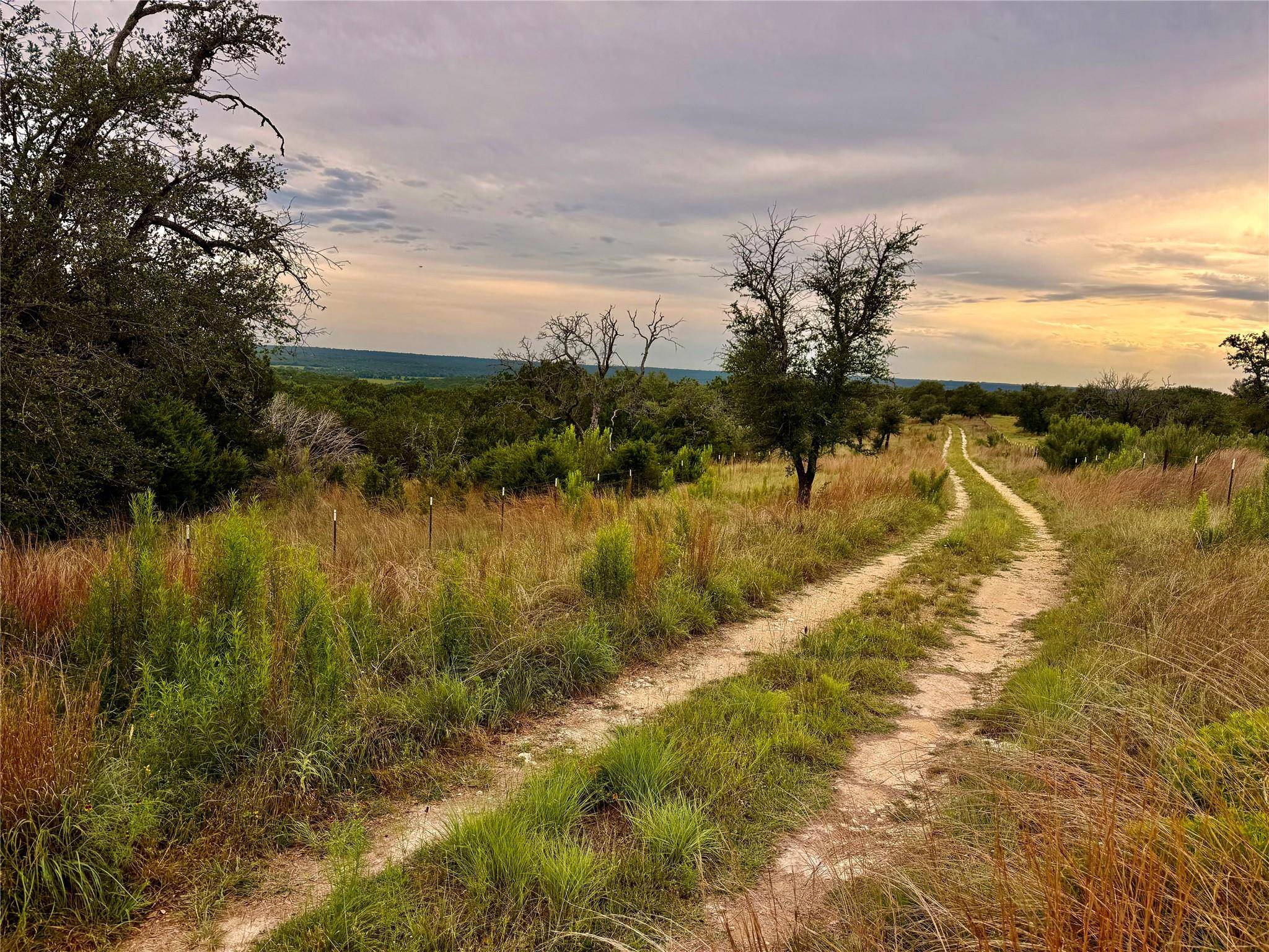 2017 County Road 222, Kempner, TX 76539