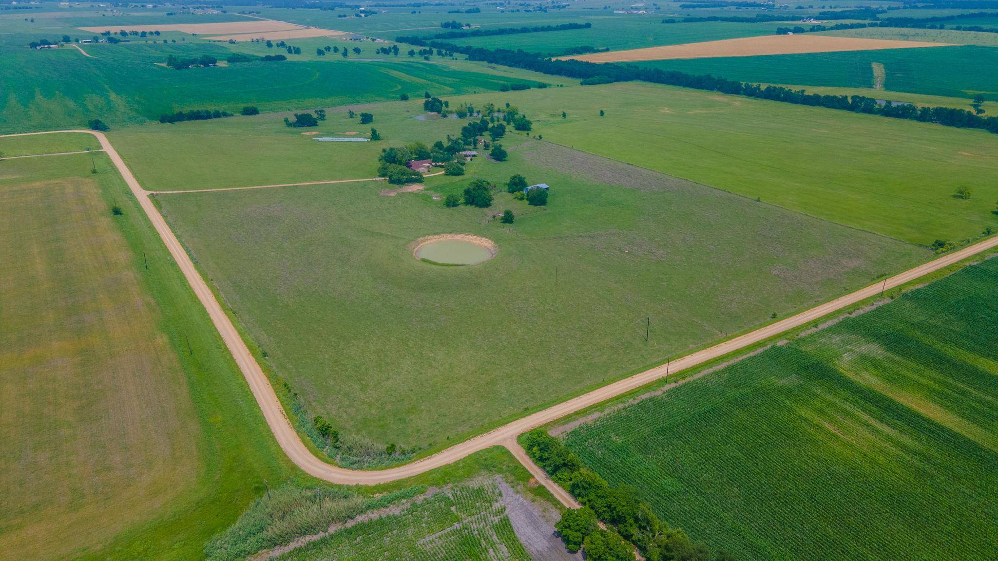 3053 Hobby Creek RD, Burlington, TX 76519
