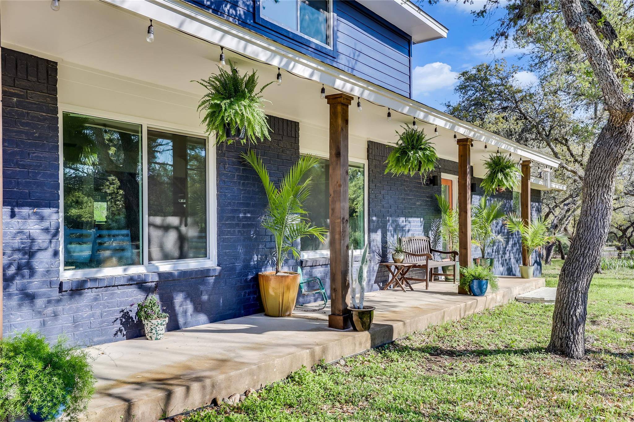 10133 Oliver DR, Austin, TX 78737