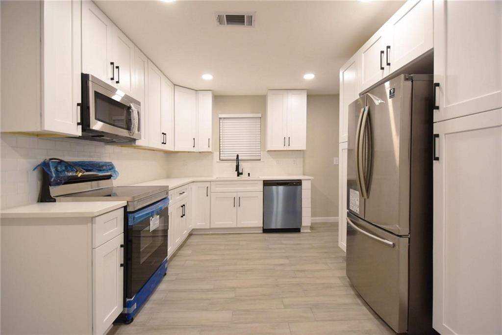8600 Fathom CIR #1408, Austin, TX 78750