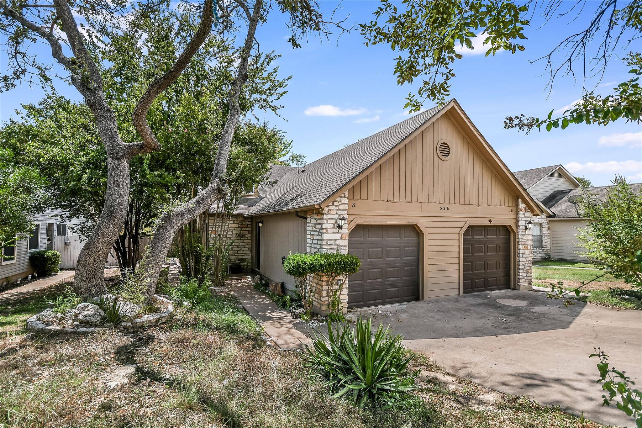 526 Cutty TRL #A, Lakeway, TX 78734