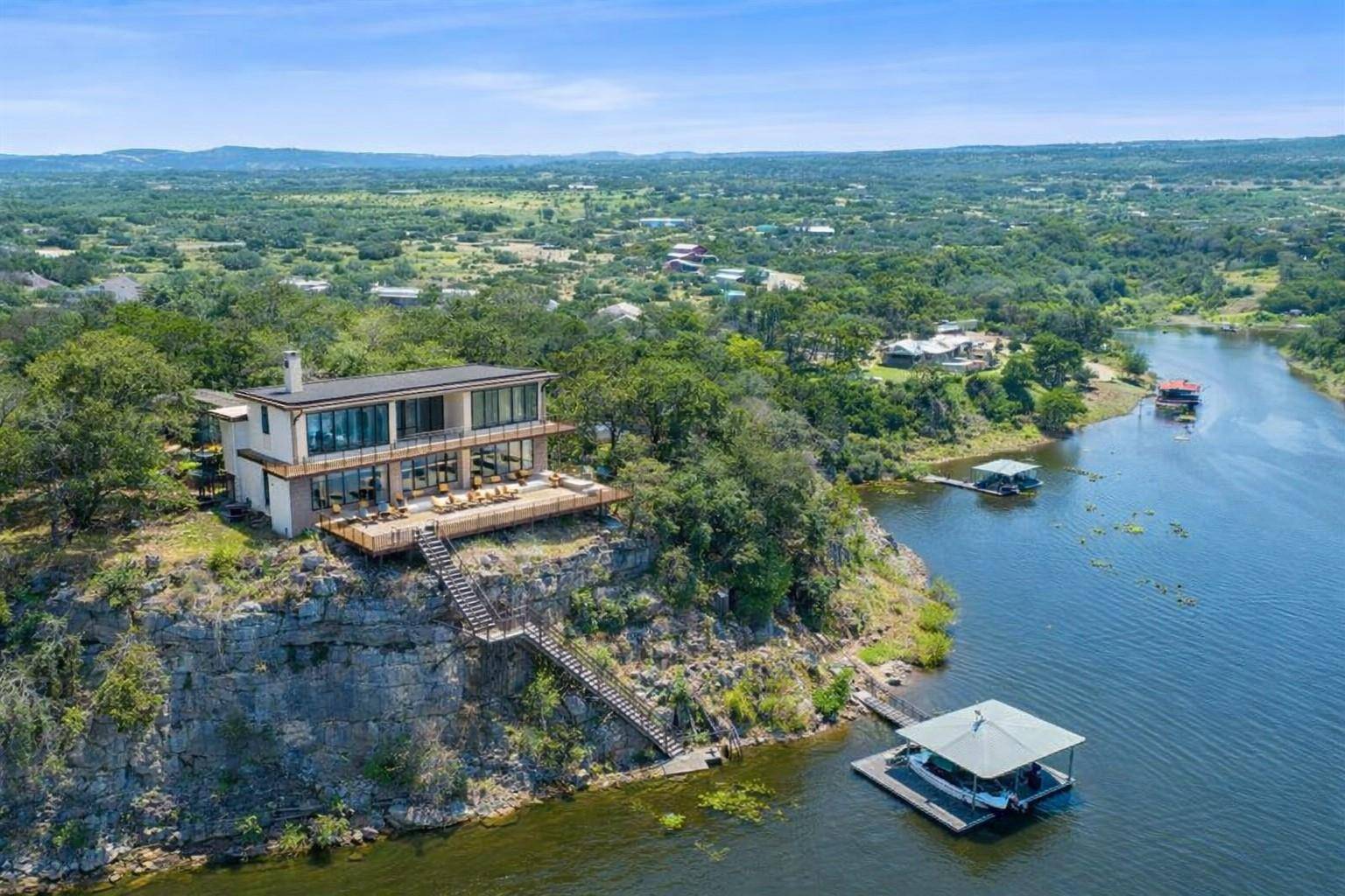 509, 513 Nomad DR, Spicewood, TX 78669