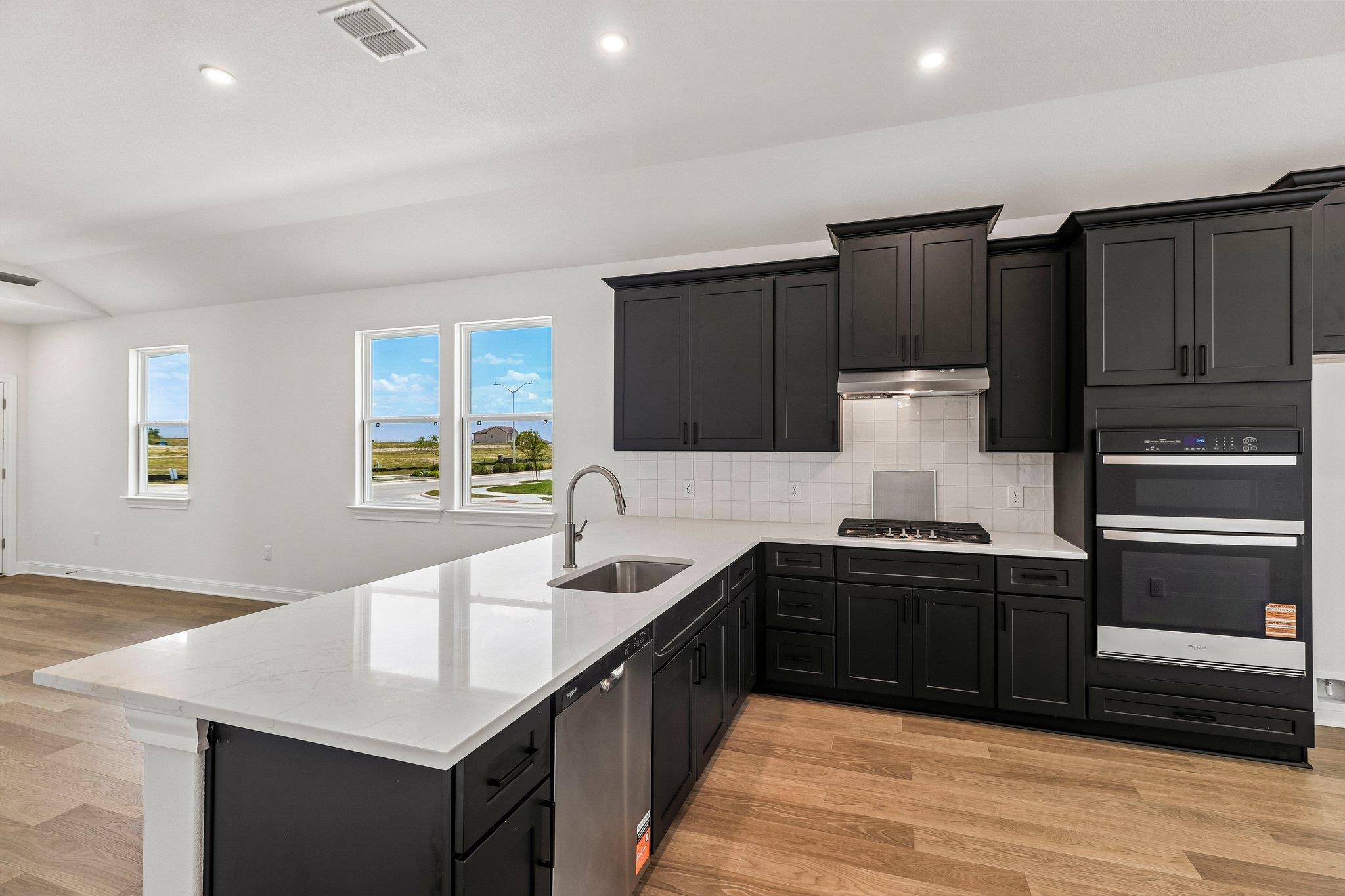 367 Porter Country PKWY, Buda, TX 78610