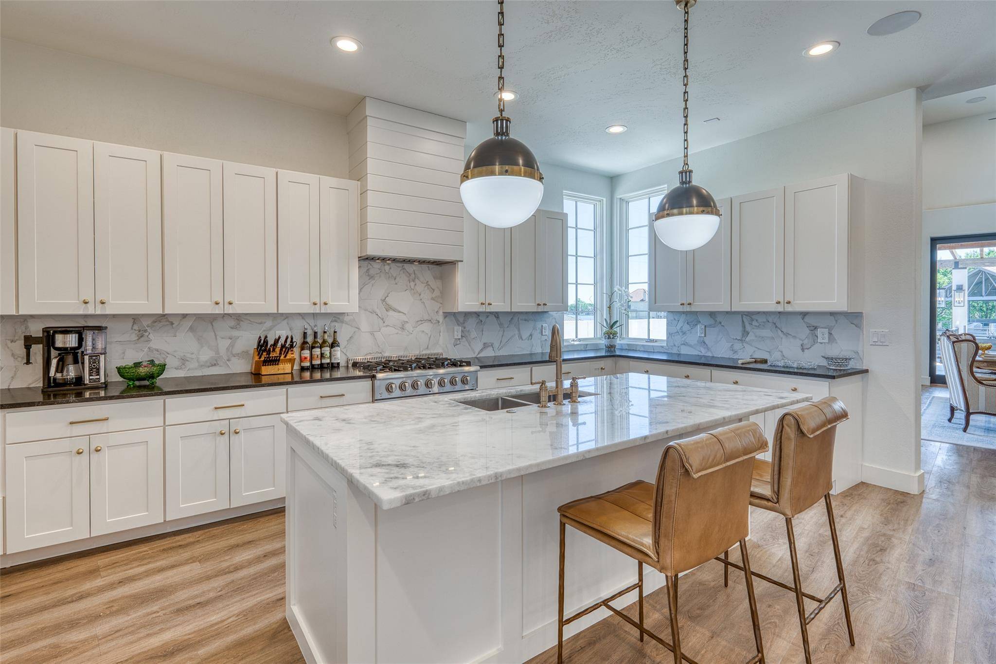 2807 Fault Line DR, Horseshoe Bay, TX 78657