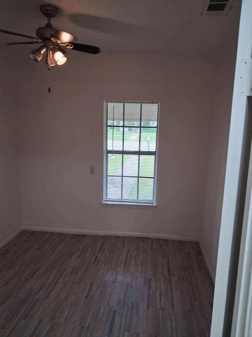 308 N Ridge ST, Lampasas, TX 76550