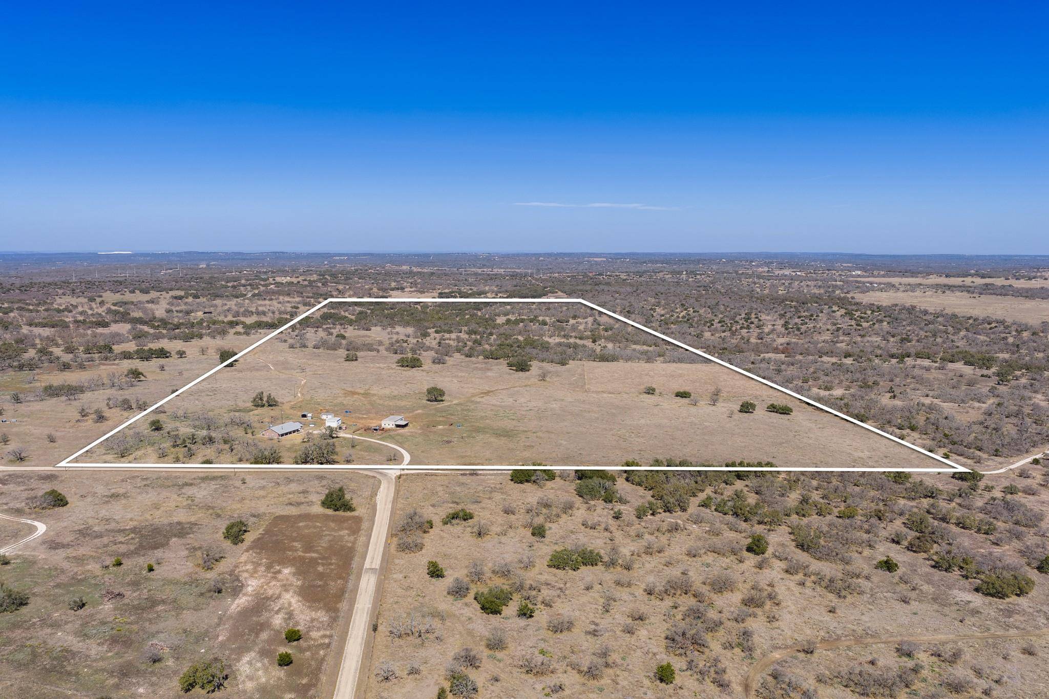 2020 Wendel RD, Harper, TX 78631