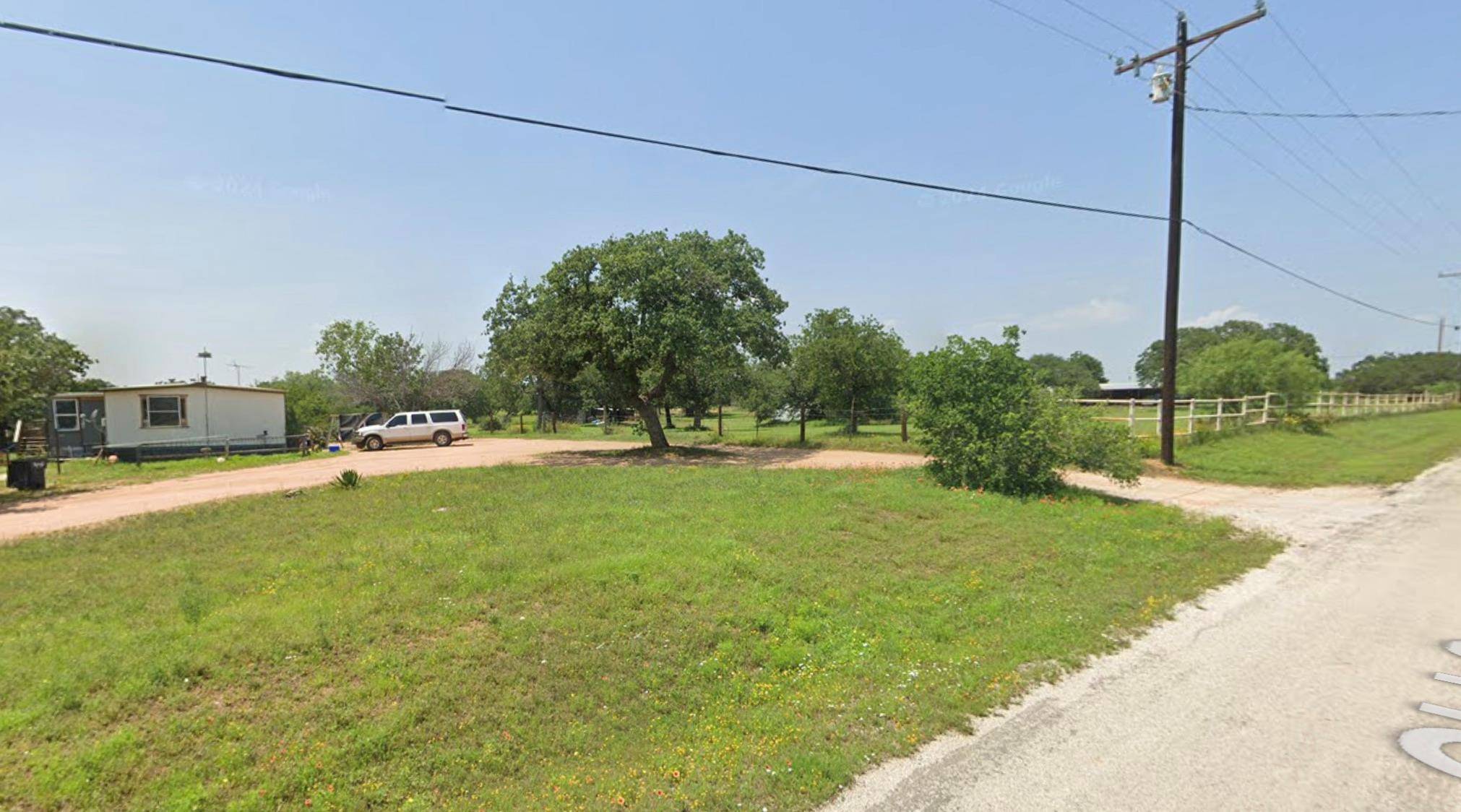 925 Old Spanish TRL, Buchanan Dam, TX 78609