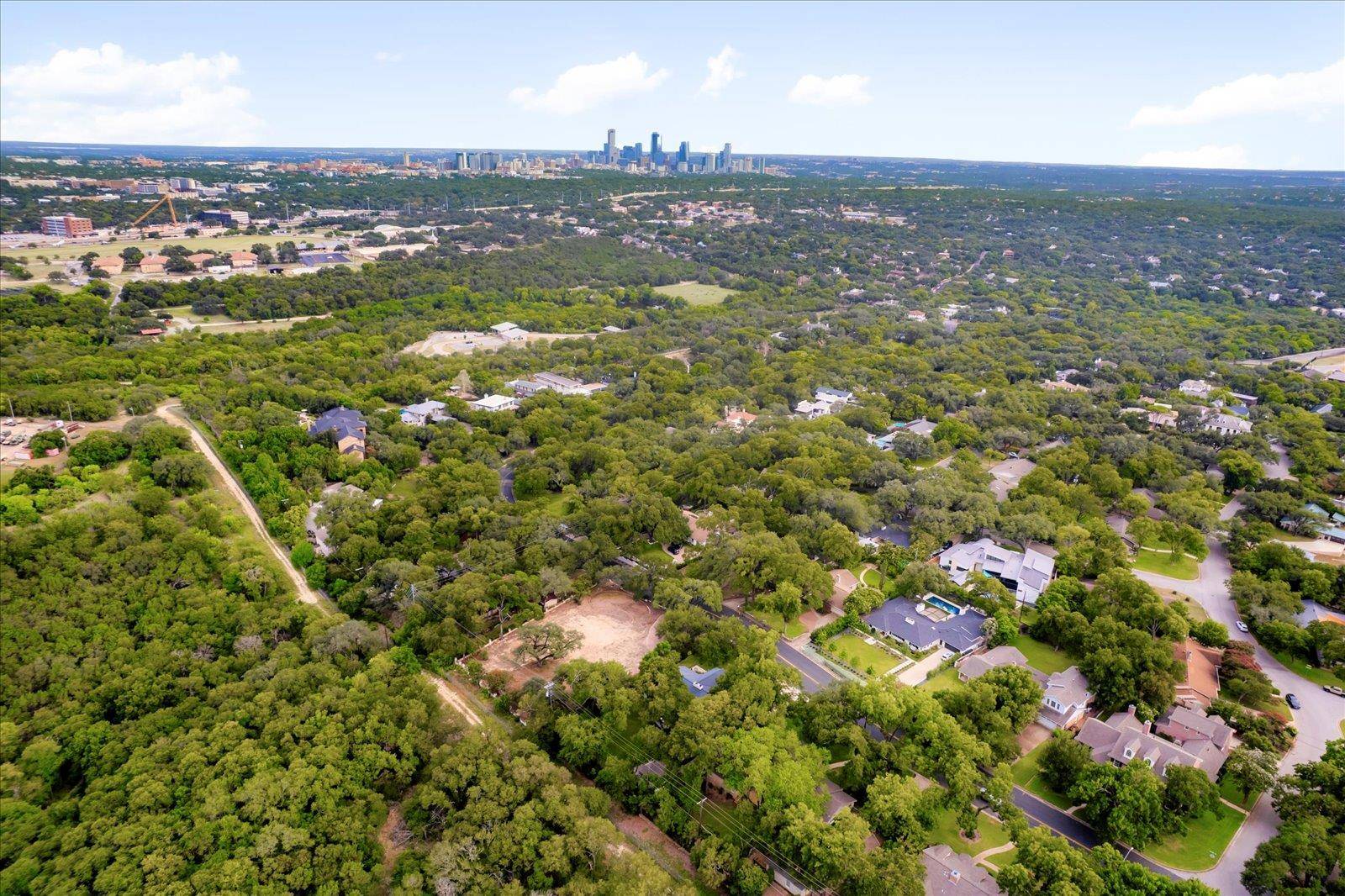 3917 Balcones DR, Austin, TX 78731