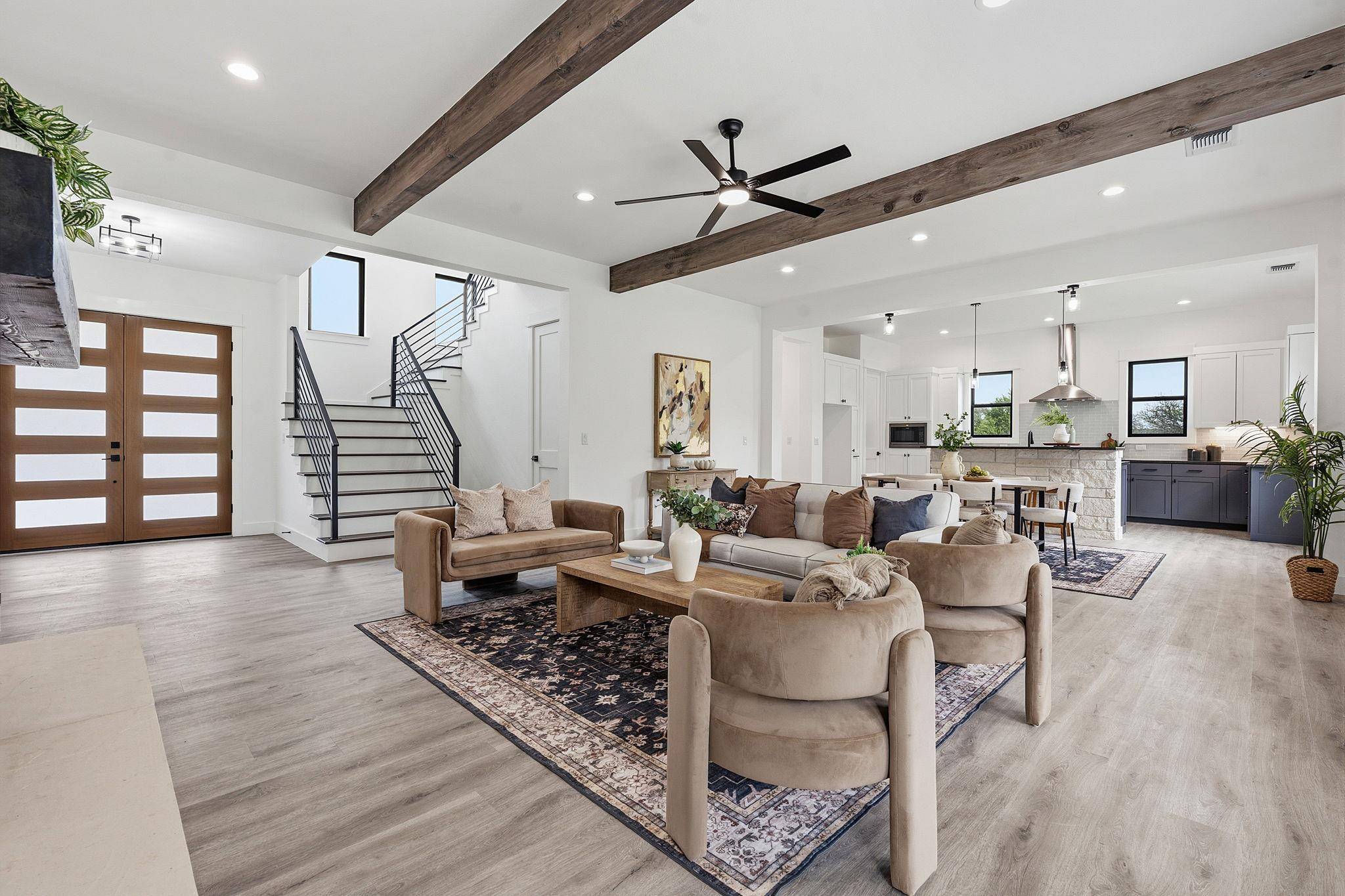 109 Rocky Summit CT, Spicewood, TX 78669