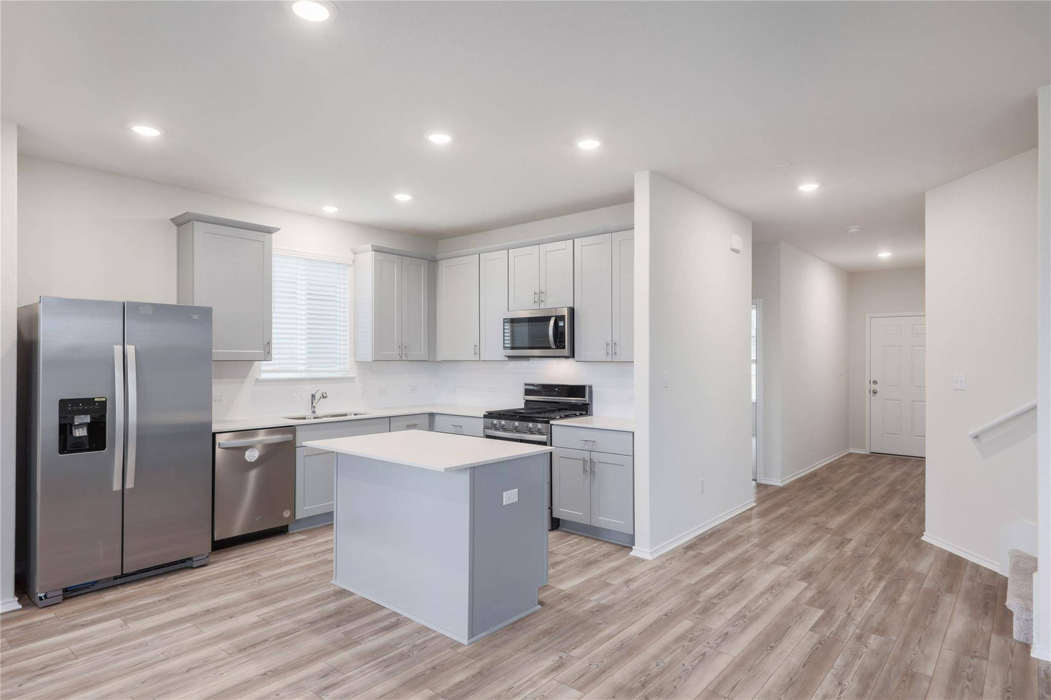 212 Sugar Cane RD, Buda, TX 78610