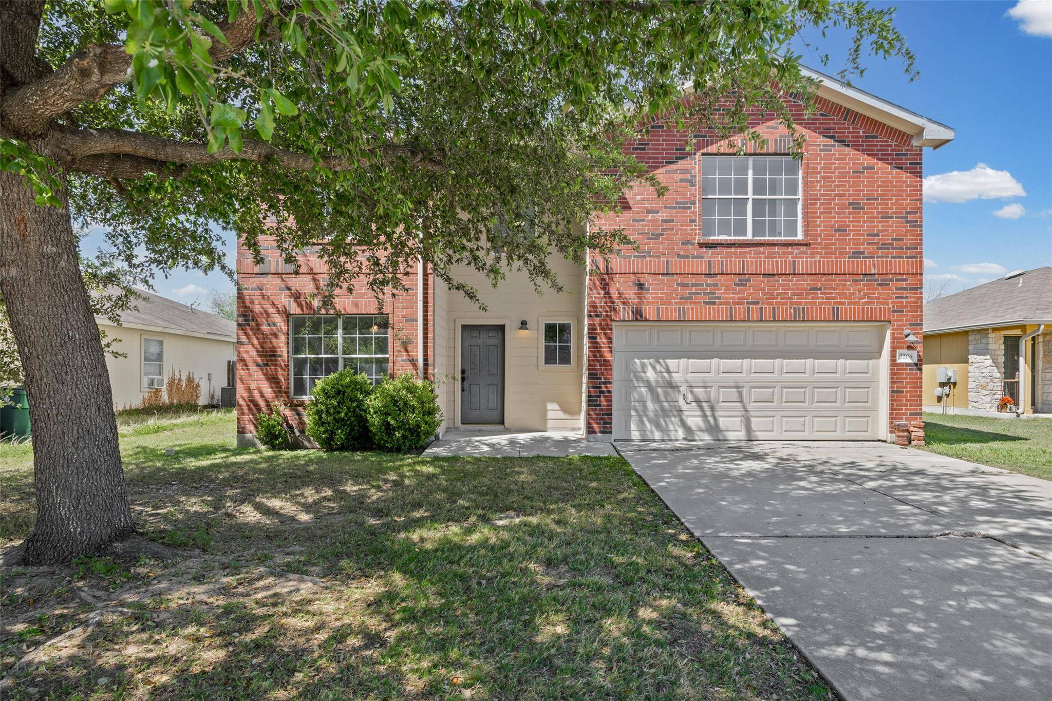 2206 Canvas Back DR, Taylor, TX 76574