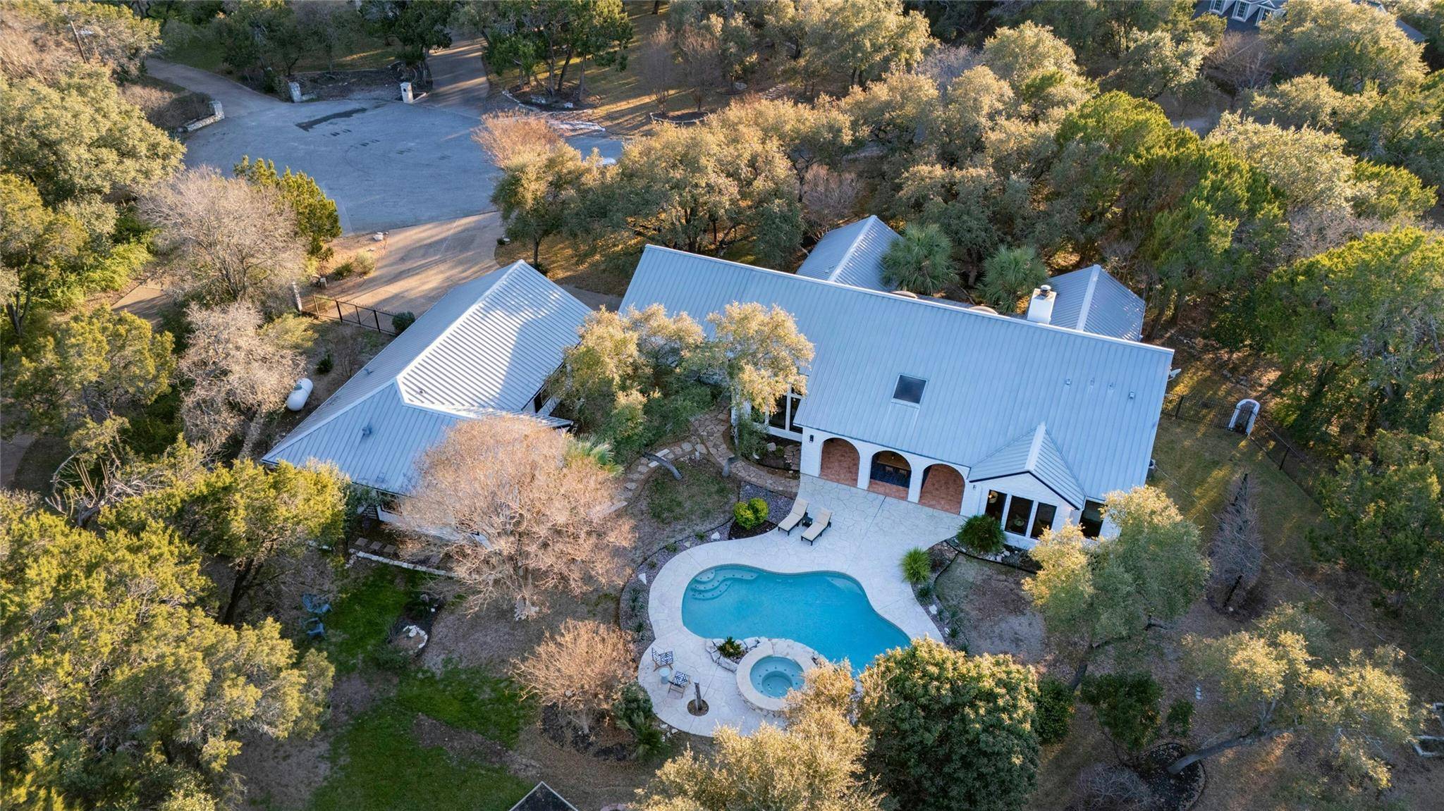 16904 Upper Woods CV, Austin, TX 78734
