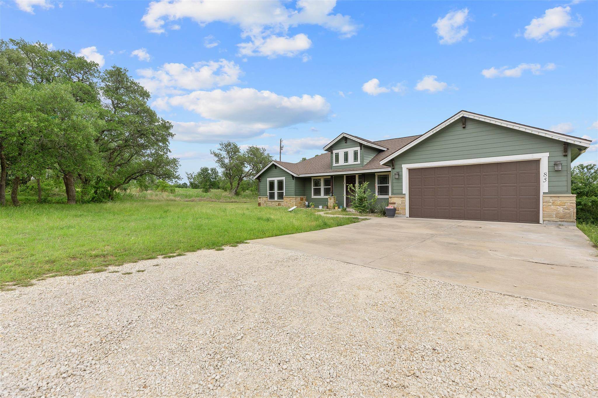 85 County Road 219, Florence, TX 76527