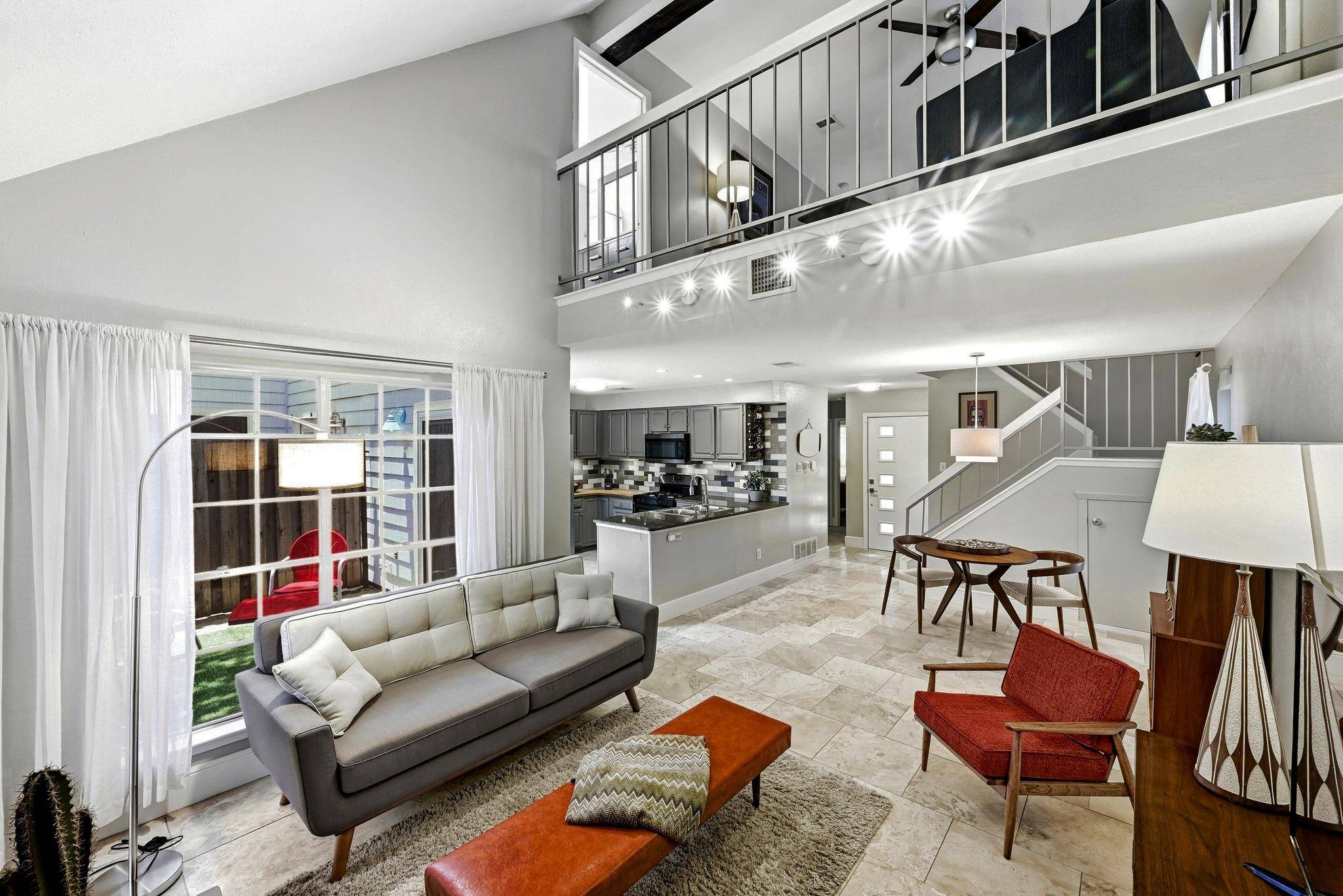 8330 Fathom CIR #701, Austin, TX 78750