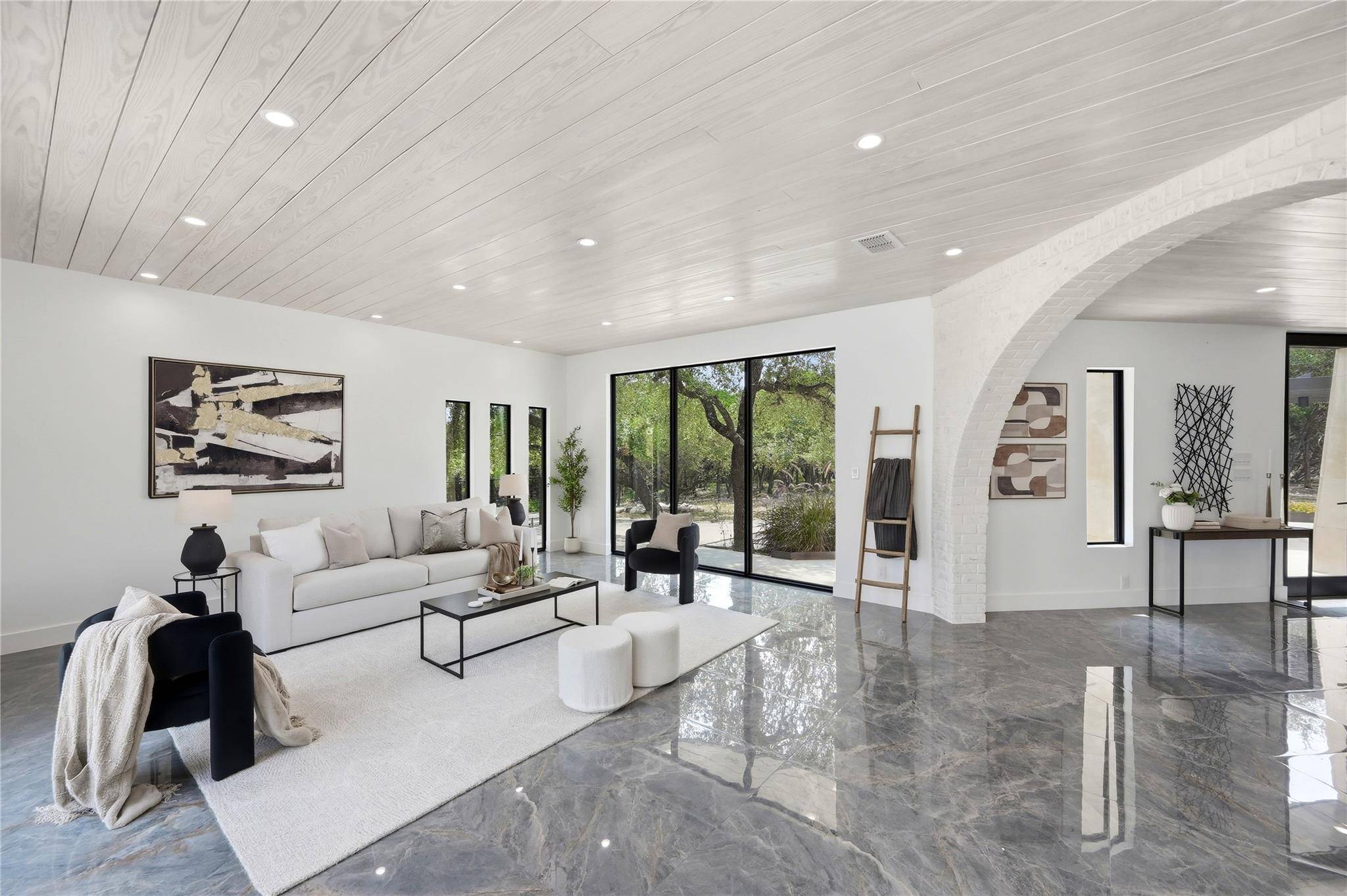 700 Rancho Grande DR, Wimberley, TX 78676