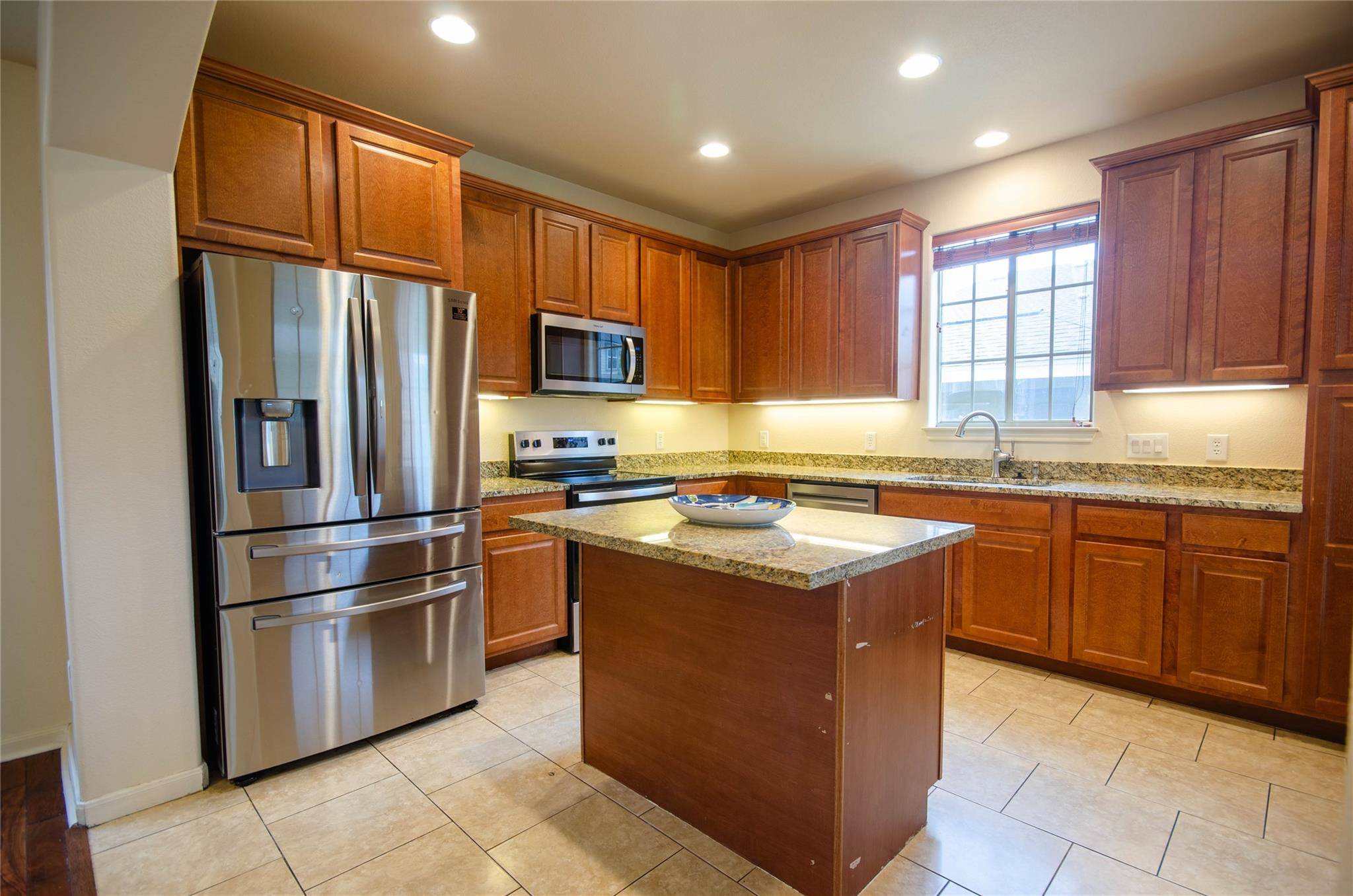 12805 Cape May LN, Austin, TX 78750