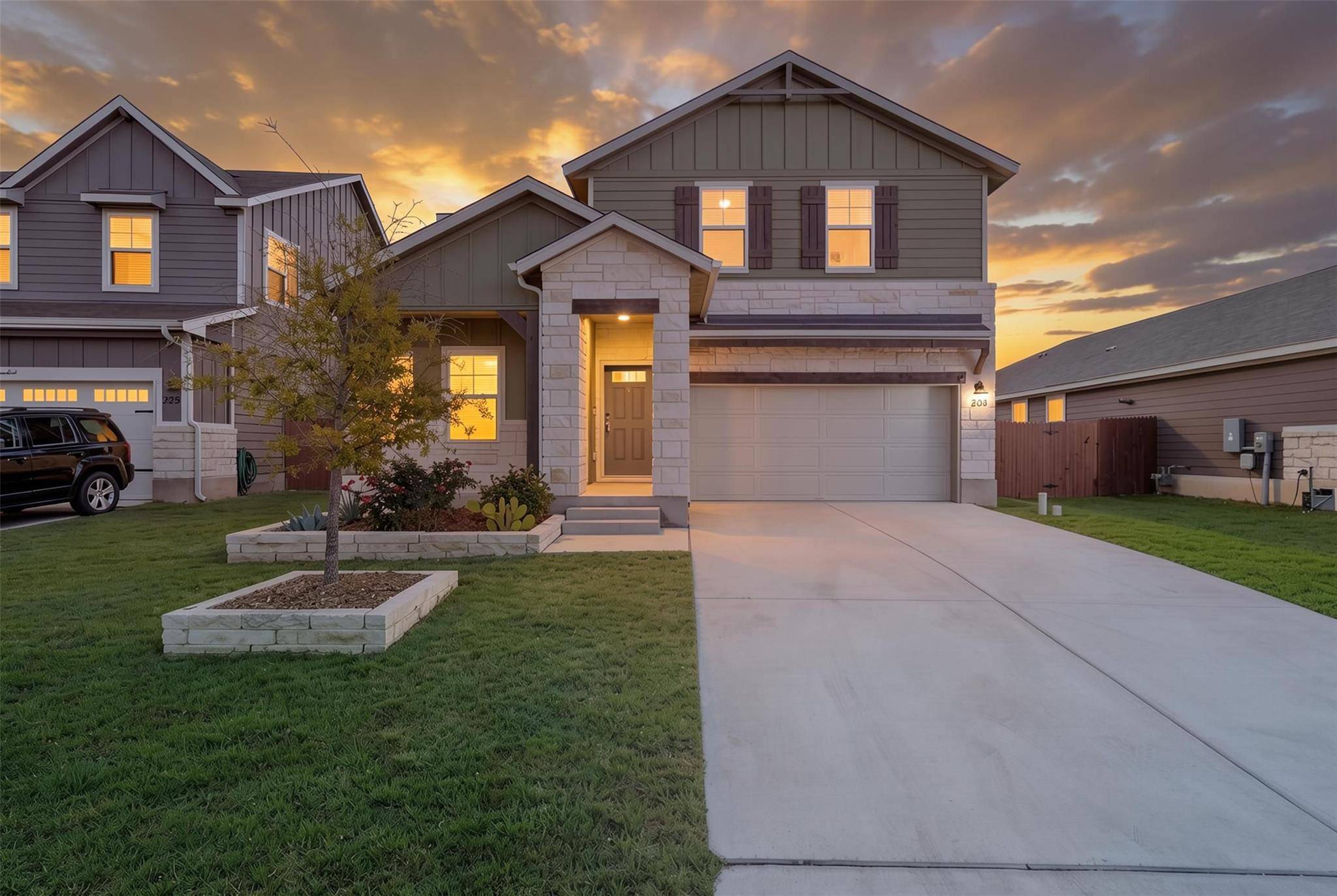 204 Jordan Valley DR, Liberty Hill, TX 78642