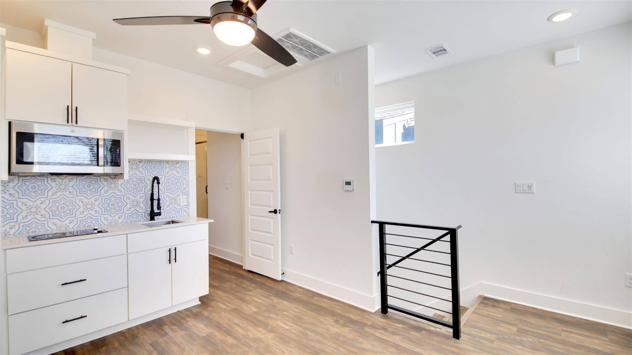 7601 Carver Ave ##1B, Austin, TX 78752