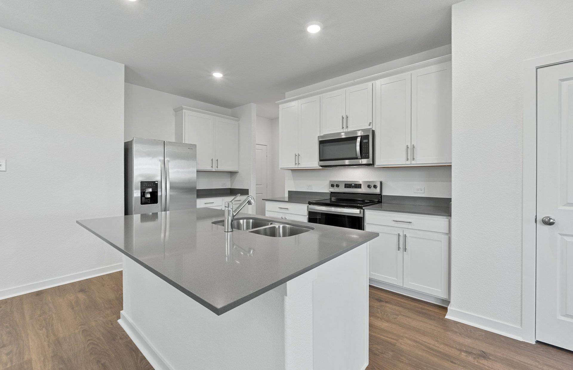 148 Green Berets BND, Jarrell, TX 76537