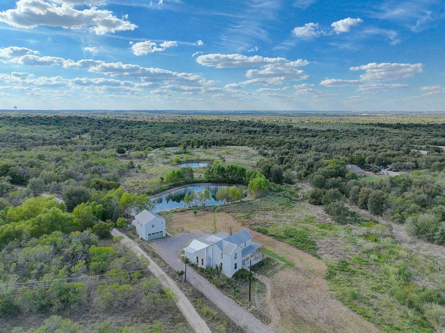 11228 Parsons RD, Manor, TX 78653