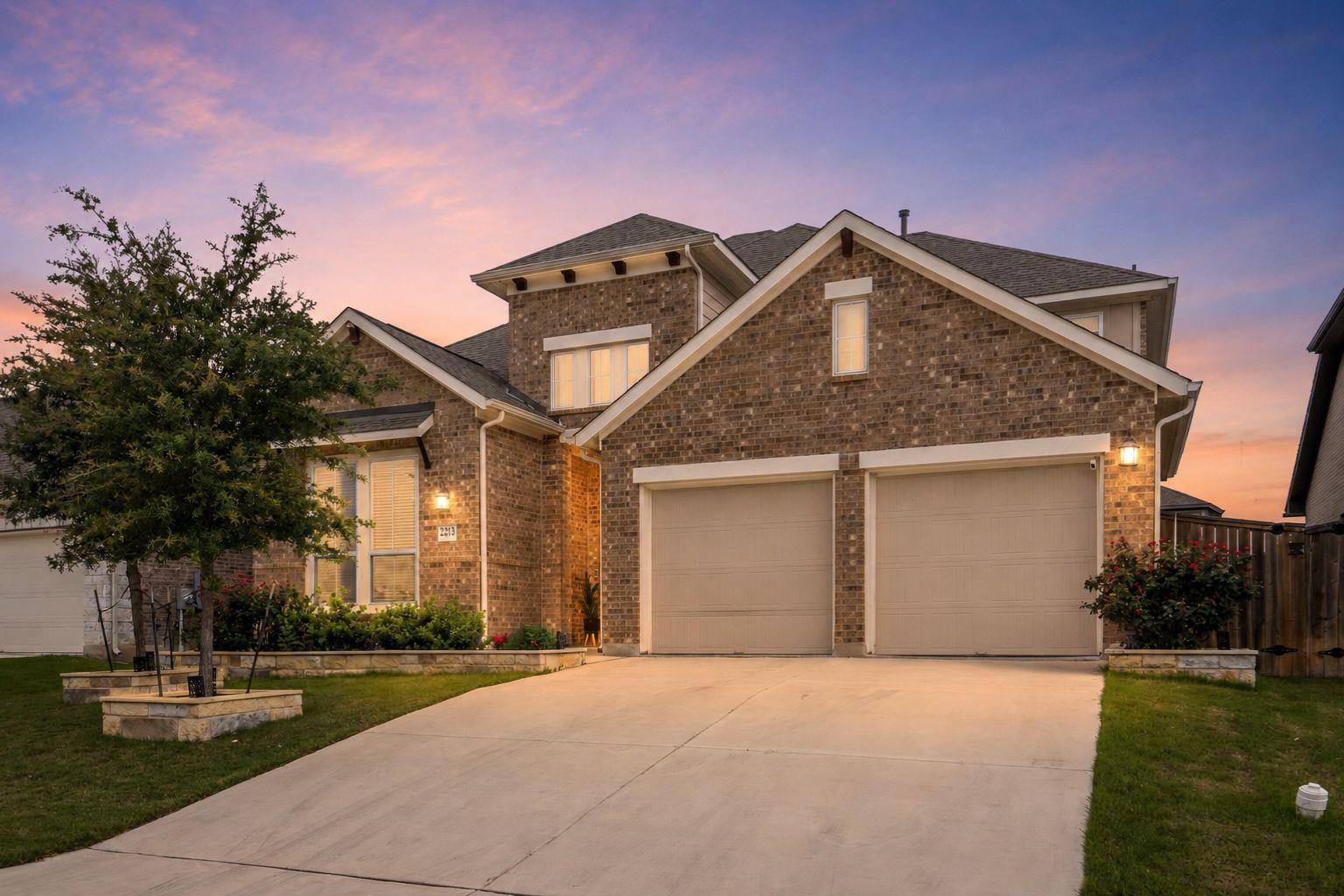 2213 Santa Isabella DR, Leander, TX 78641