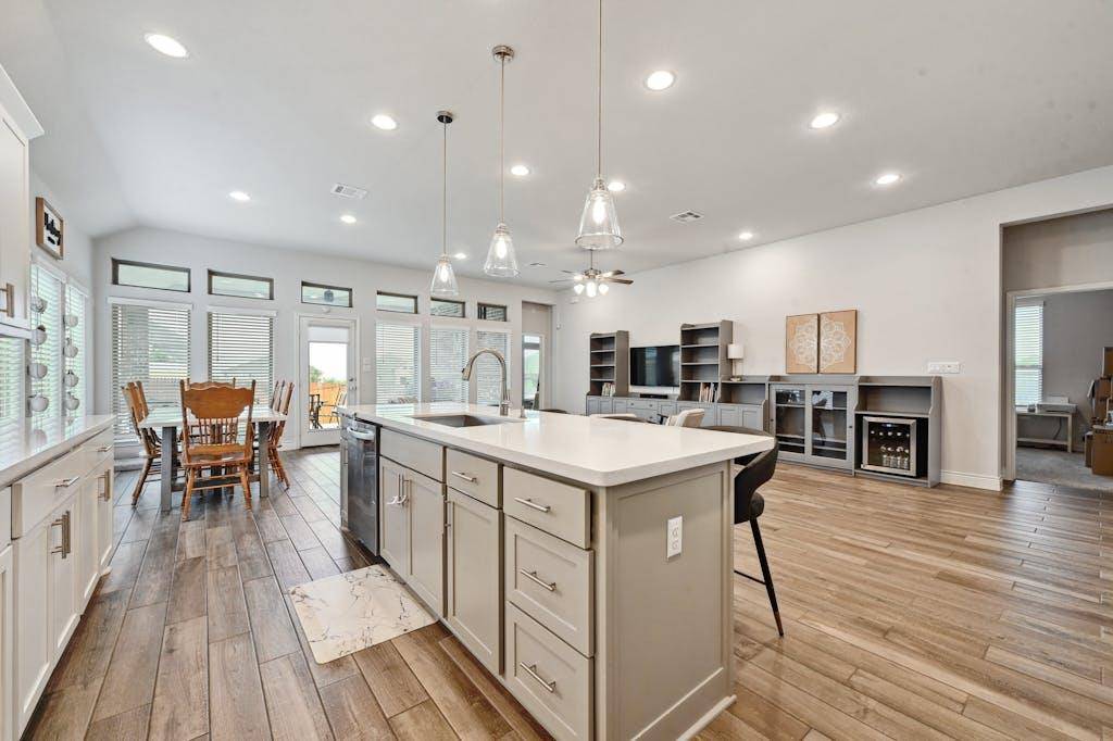 132 Cyrus Milton DR, Buda, TX 78610